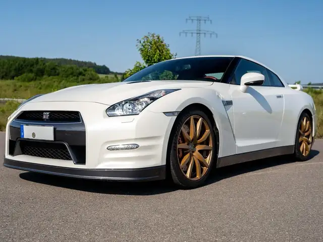 Nissan GT-R GT-R Black Edition
