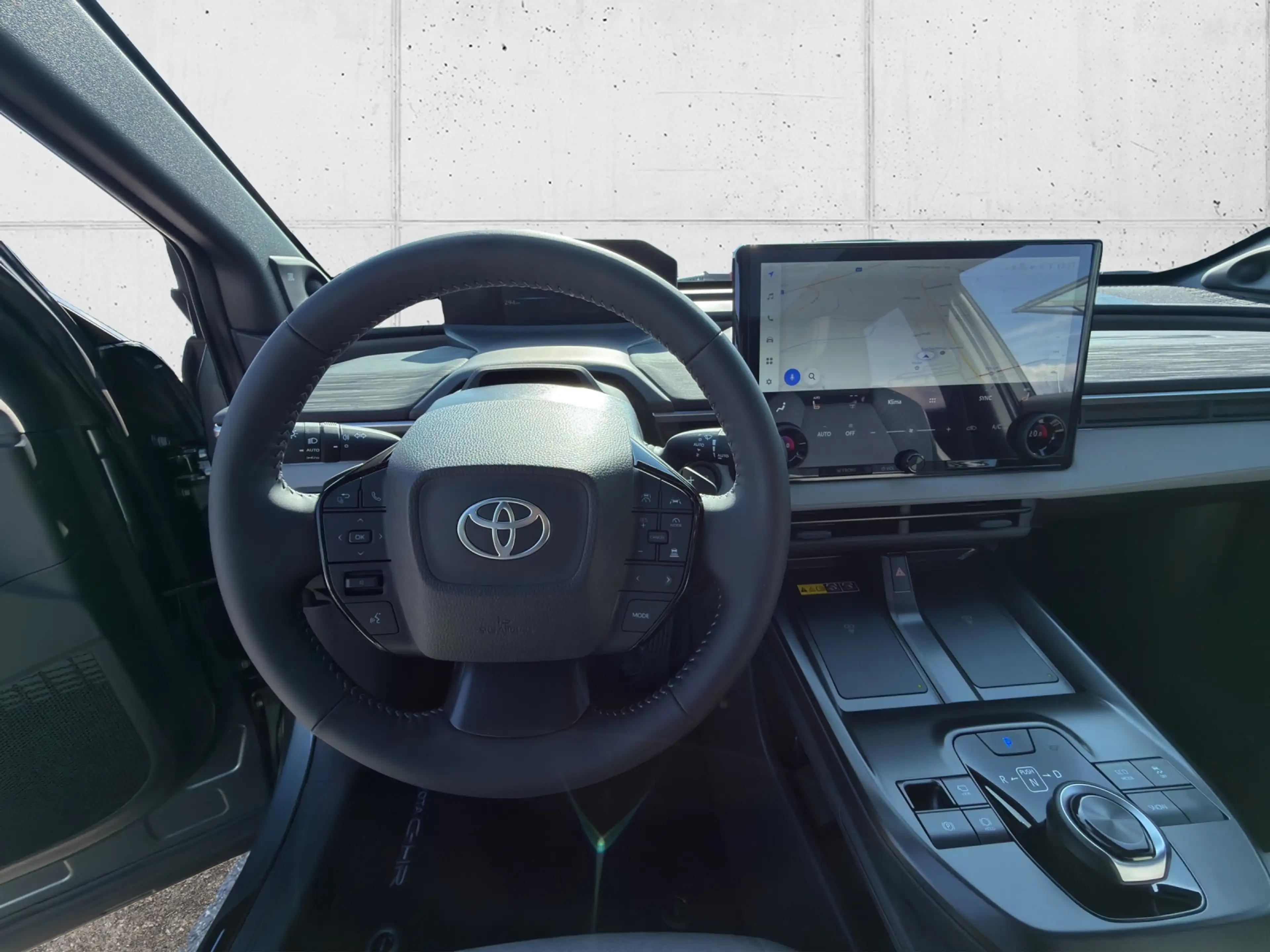 Toyota C-HR + Elektrik AWD Lounge - 501km Reichweite 5t. — photo 8