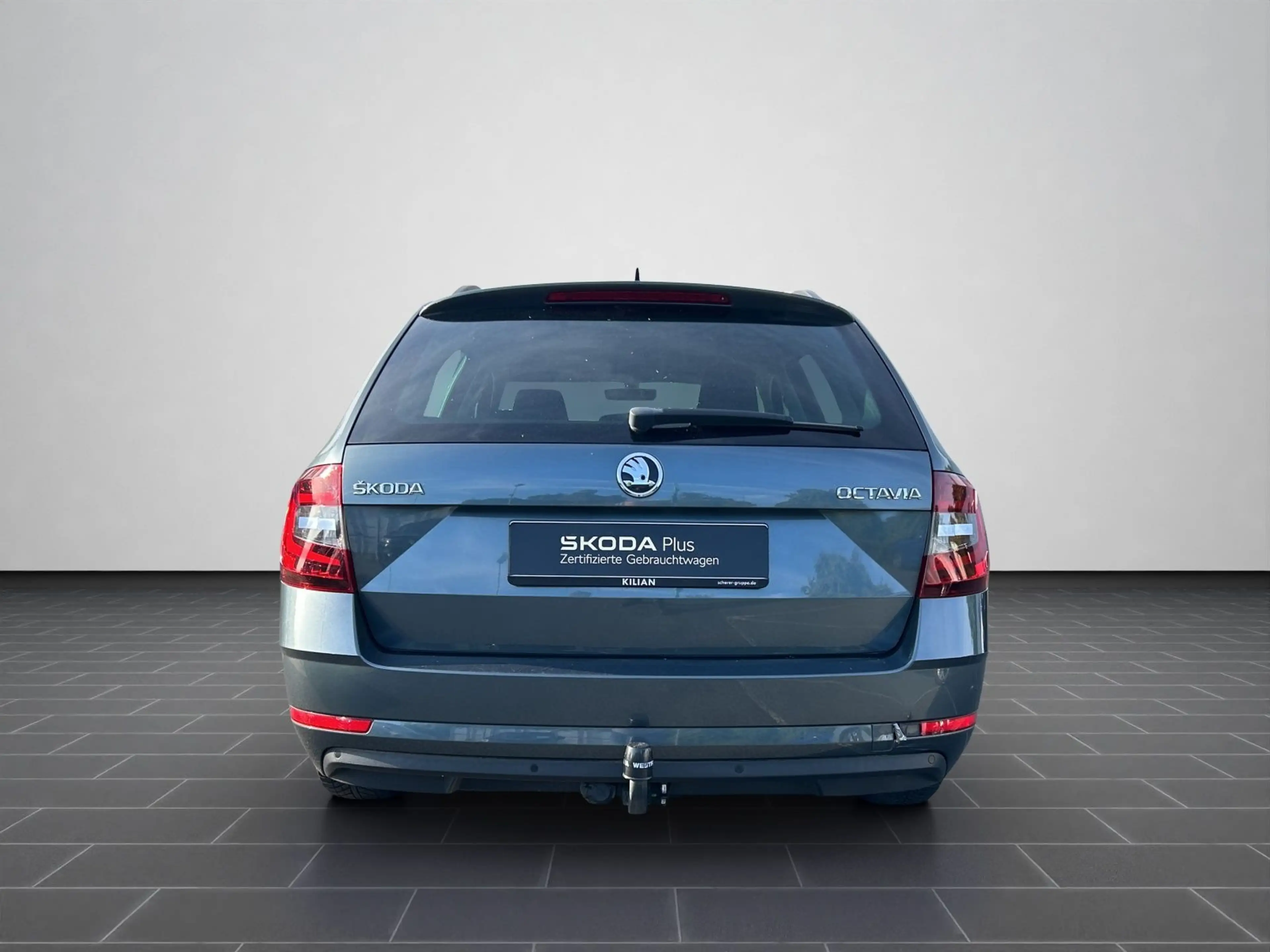 Skoda Octavia Combi SOLEIL 2.0 TDI DSG NAVI ACC SHZ — photo 6