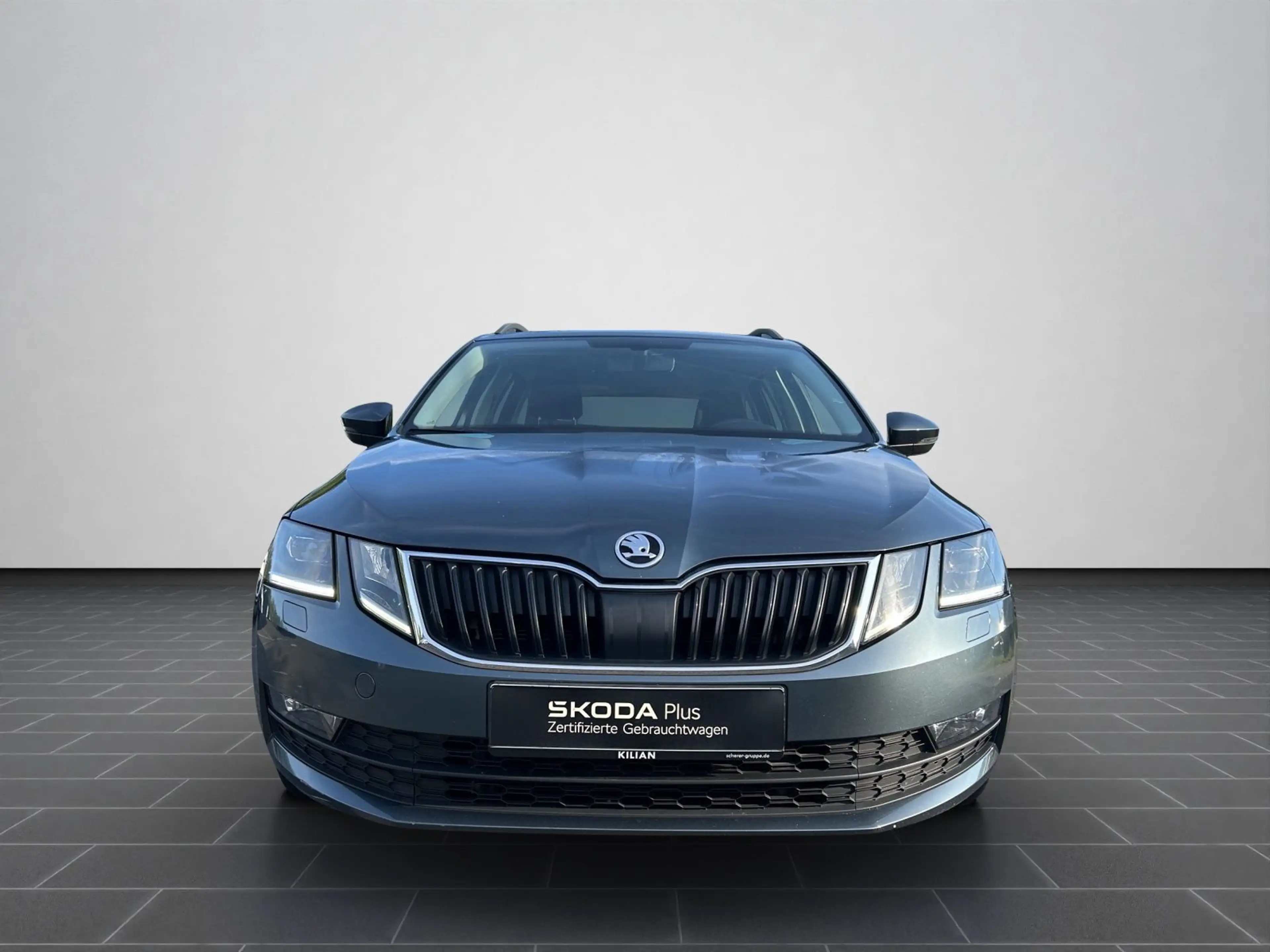 Skoda Octavia Combi SOLEIL 2.0 TDI DSG NAVI ACC SHZ — photo 5