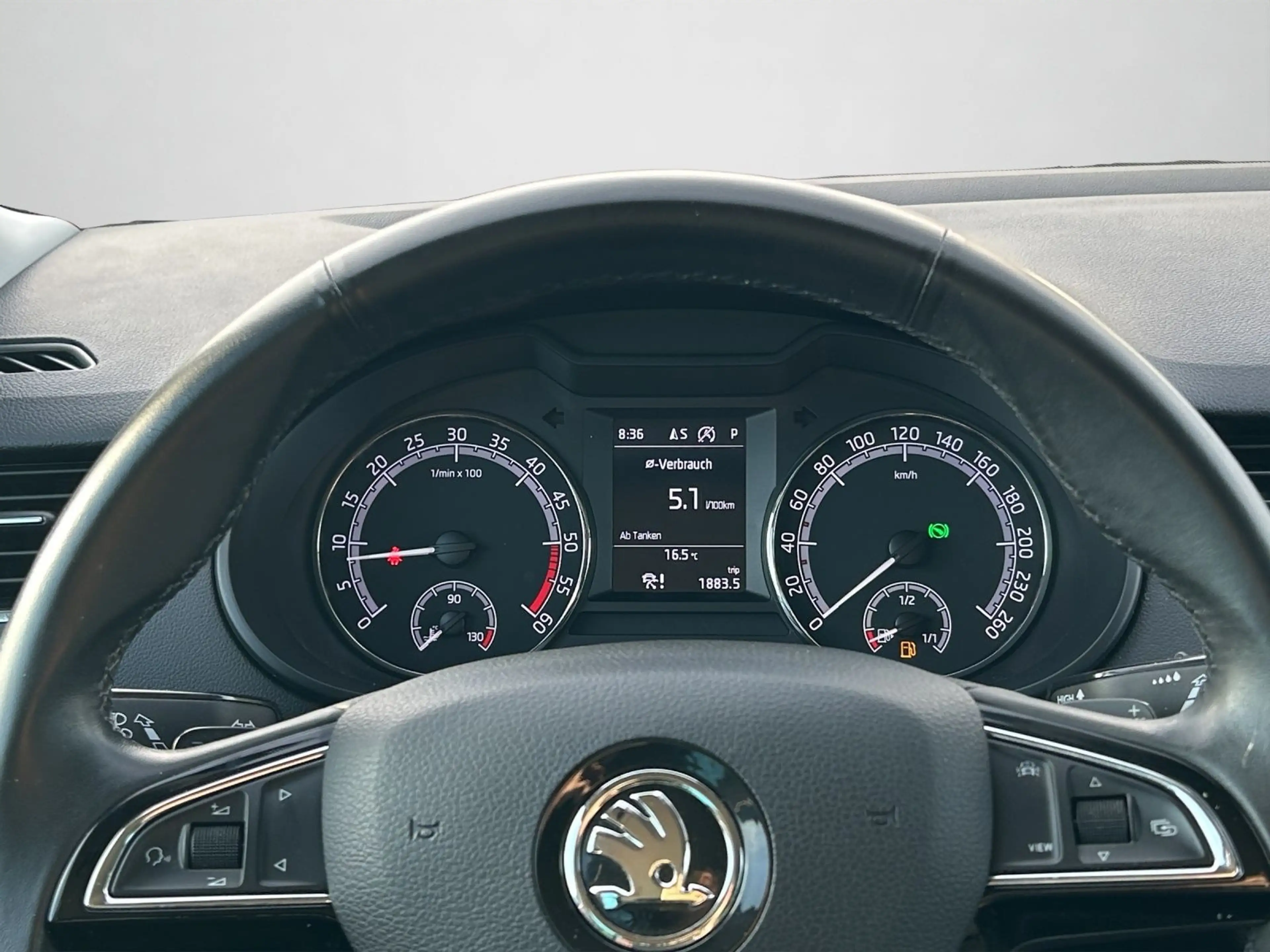 Skoda Octavia Combi SOLEIL 2.0 TDI DSG NAVI ACC SHZ — photo 10