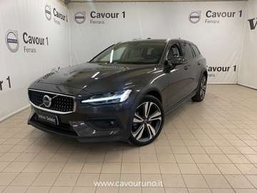 B4 D AWD autom. PLUS