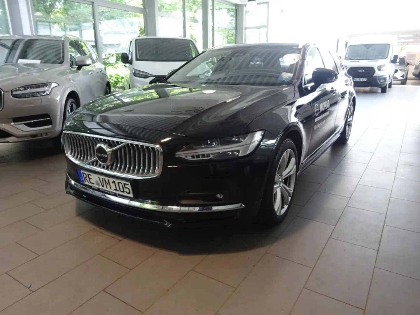 Volvo V90 Plus Bright B4 - Standh.,360°,20-Zoll Noir - 1