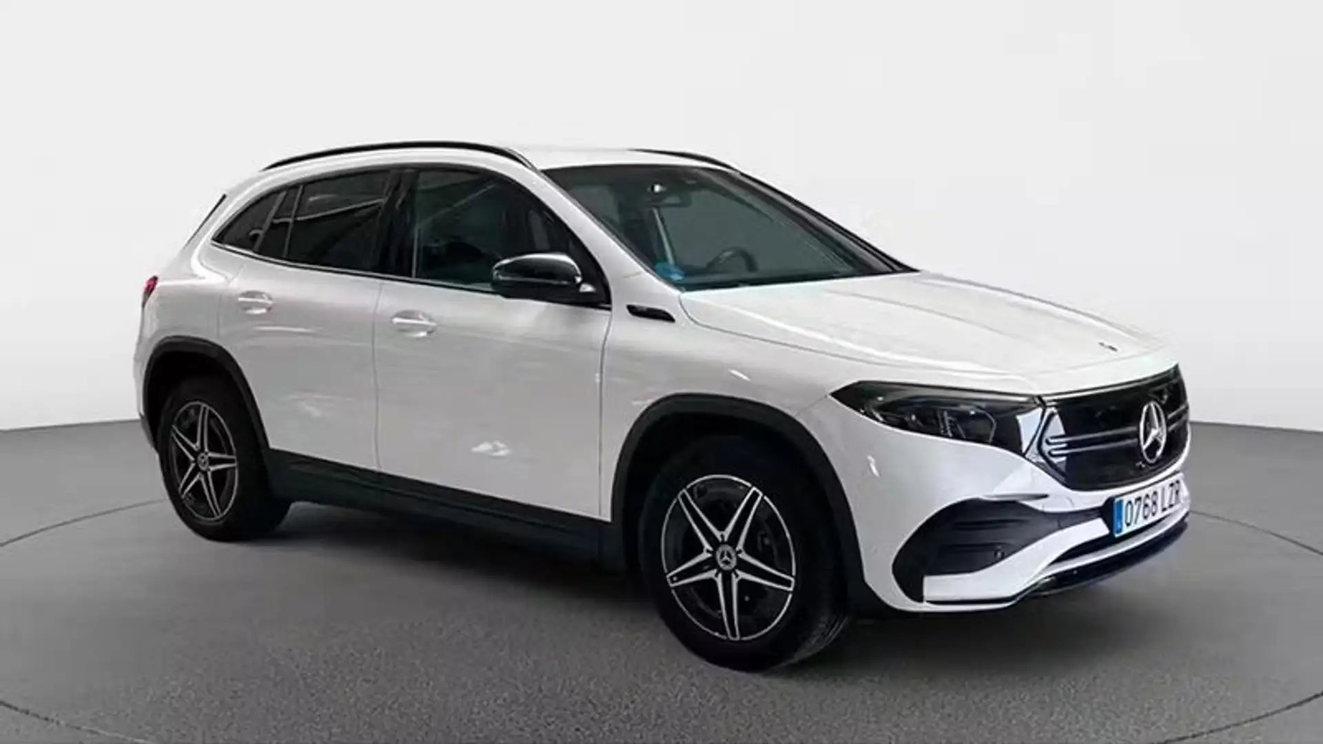 Mercedes-Benz EQA 250 Mercedes-Benz EQA 250 190 CV Automático: El SUV Compacto 100% Eléctrico que Fusiona el Confort Premium con la Máxima..... Blanco - 1
