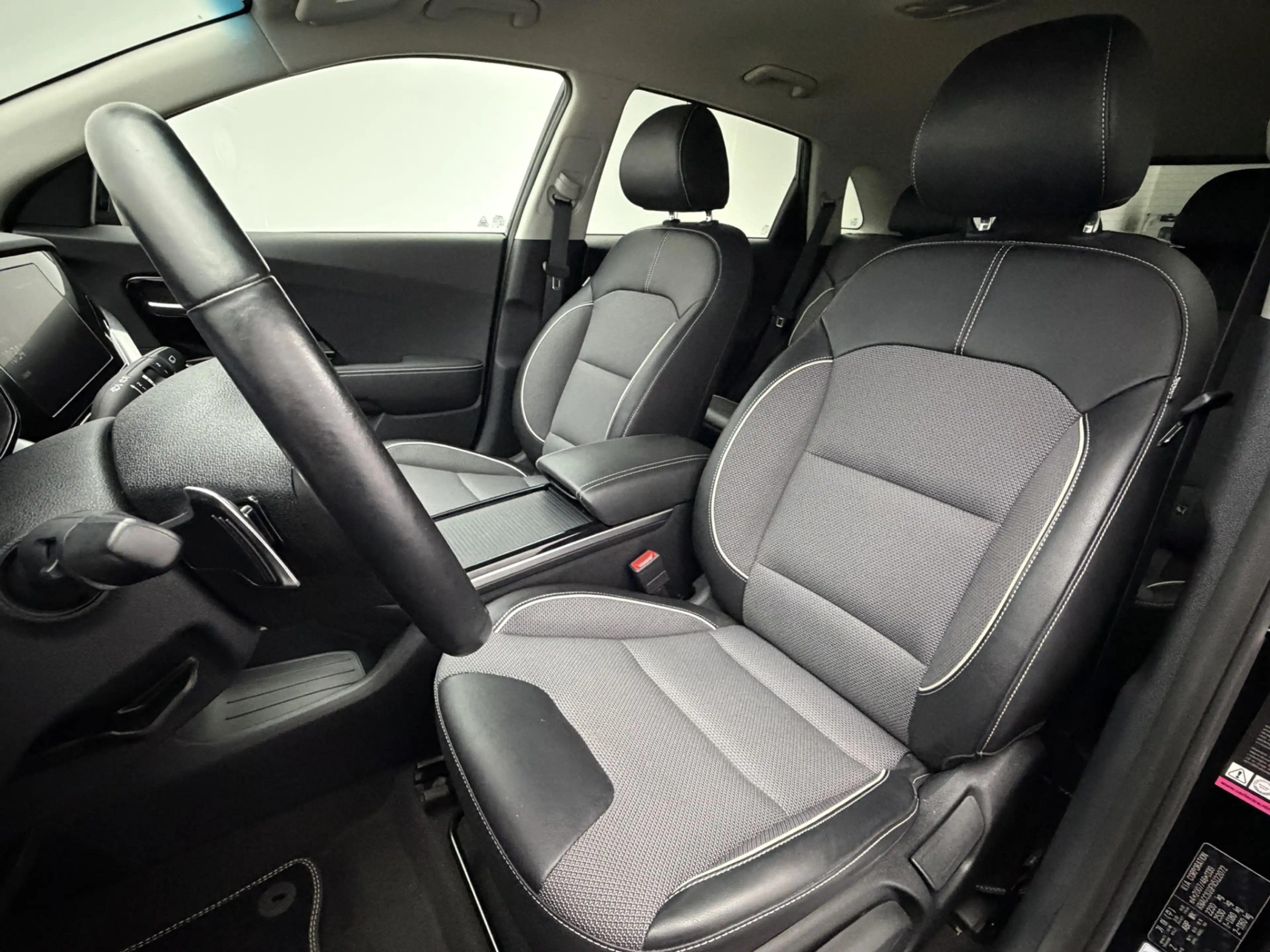 Kia e-Niro Edition 64 kWh SOH 96% | Camera | Stoel/Stuurverwa — photo 7