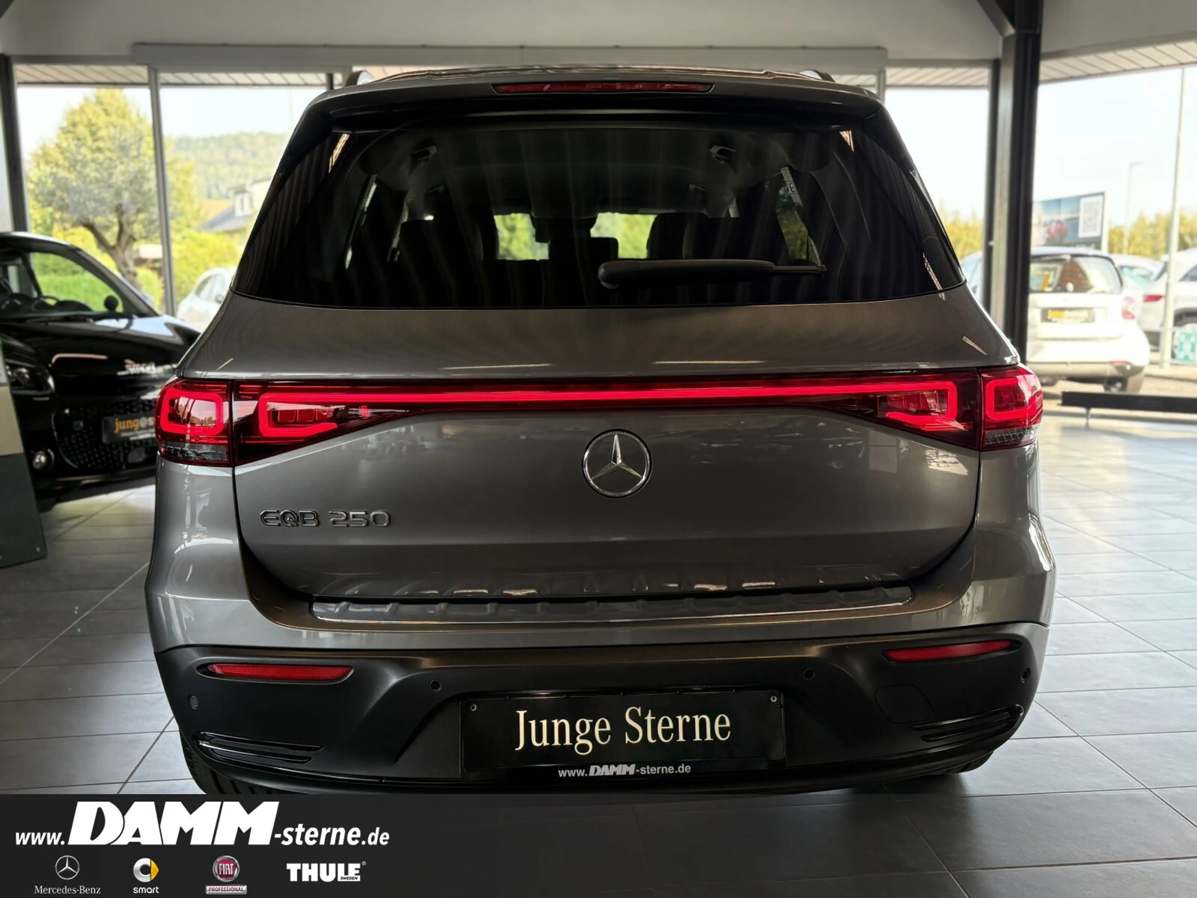 Mercedes-Benz EQB 250 EQB 250 Progressive Adv./FAP/Night/360° Distronic — photo 6