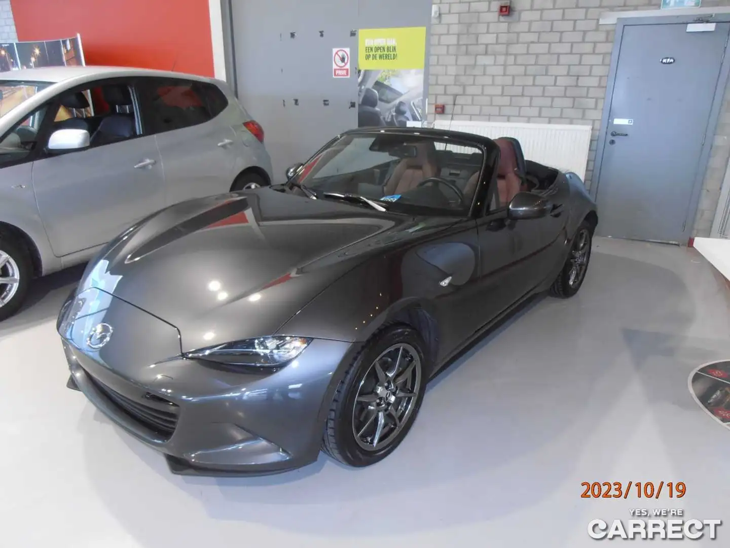 Mazda MX-5 - 2018 NEW CONDITION - THE BEST ROADSTER - 12 M WA Gris - 1