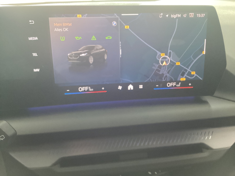 BMW 120 Prof. IconGlow 18'' HUD Memory adLED PA+ SHZ — photo 13