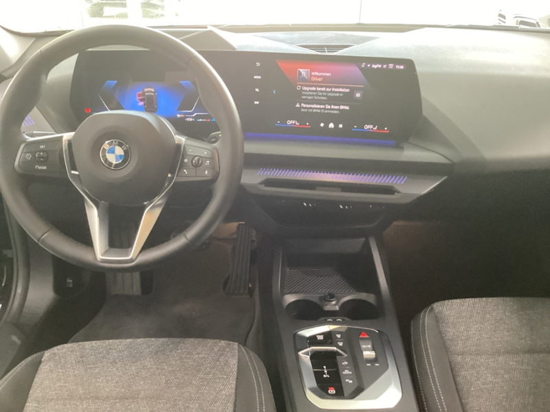 BMW 120 Prof. IconGlow 18'' HUD Memory adLED PA+ SHZ — photo 10