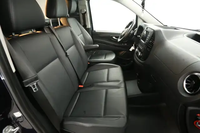 Mercedes-Benz Vito view 10