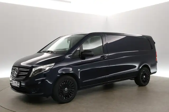 Mercedes-Benz Vito view 8