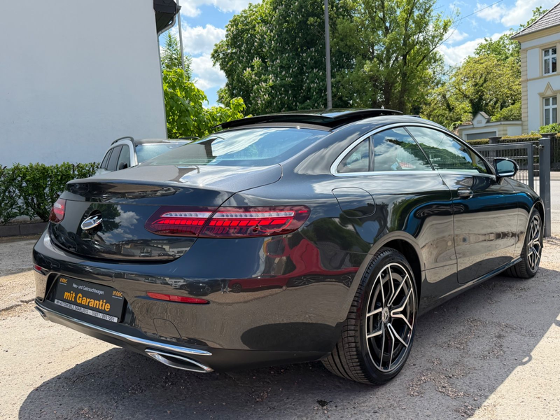 Mercedes-Benz E 400 d 4Matic Coupe — photo 6