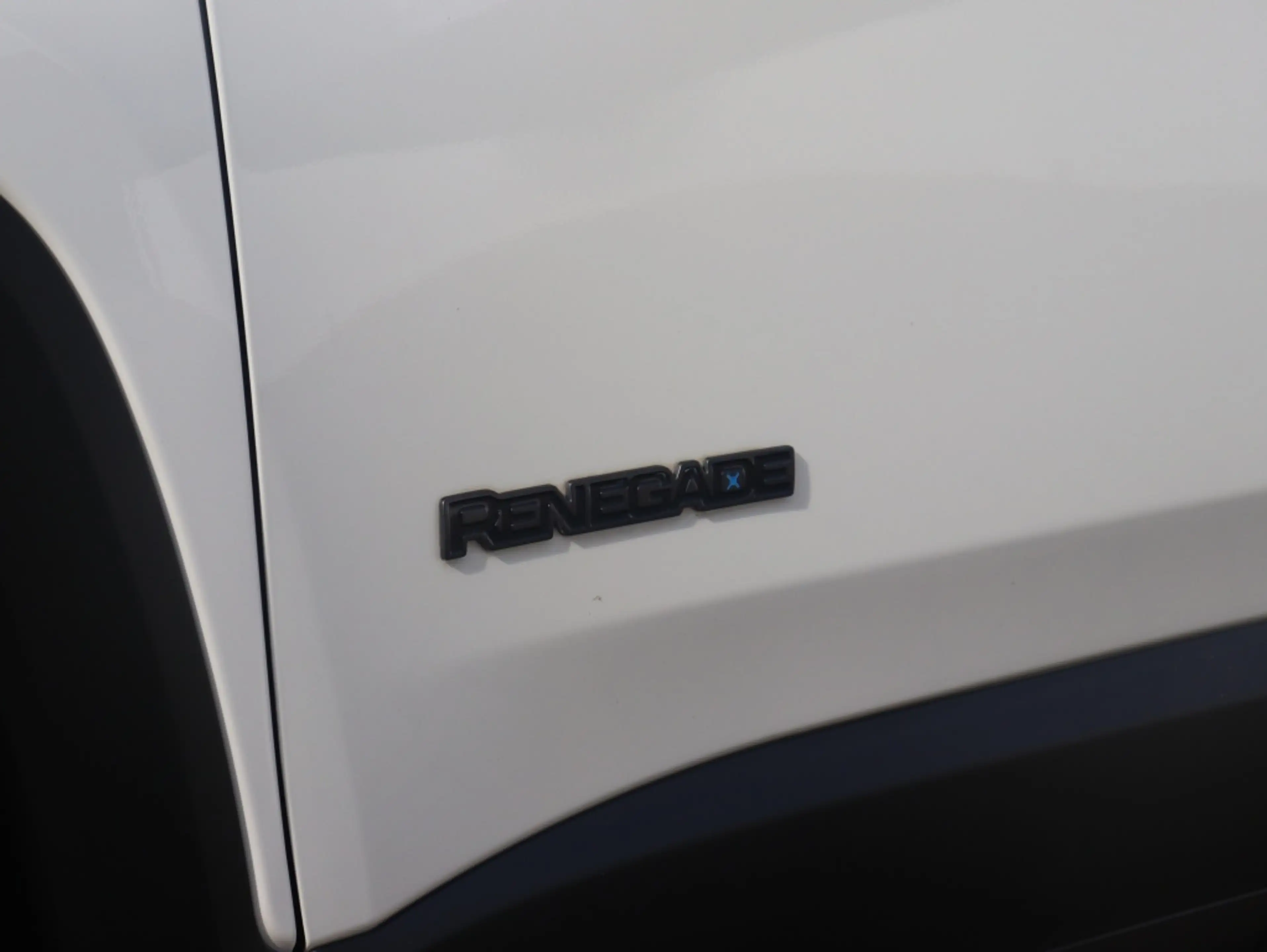 Jeep Renegade 4xe 240 PK Hybrid S | Navi | Carplay | LED | Leder — photo 5