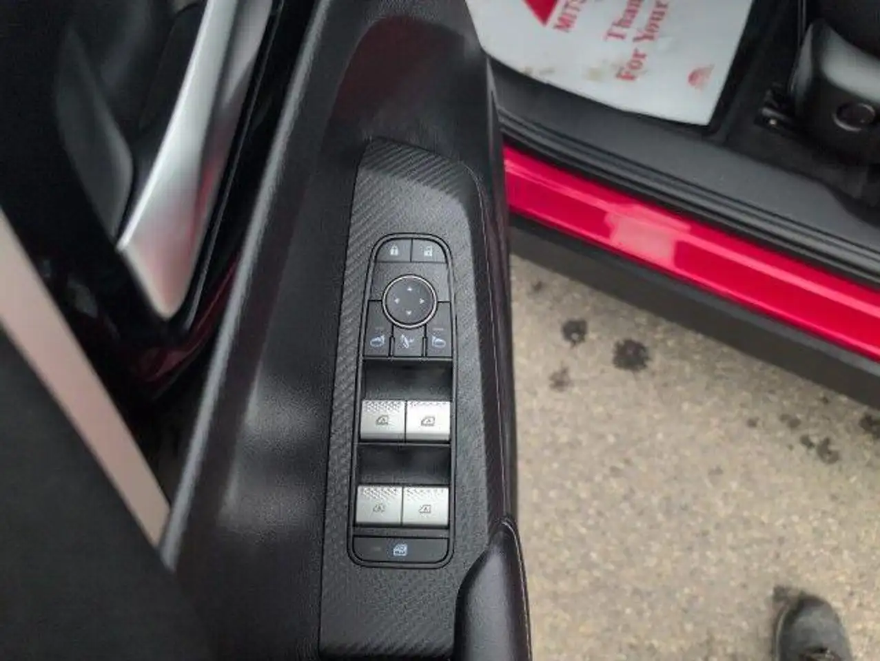 Mitsubishi Outlander снимка Mitsubishi Outlander