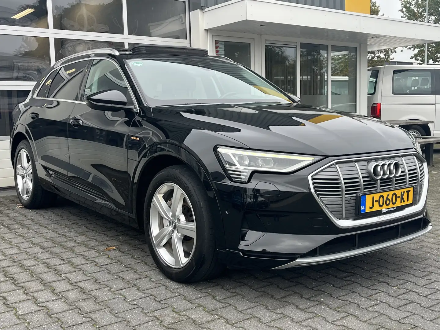 Audi e-tron e-tron 50 quattro Launch edition plus 71 kWh ACC P Noir - 1