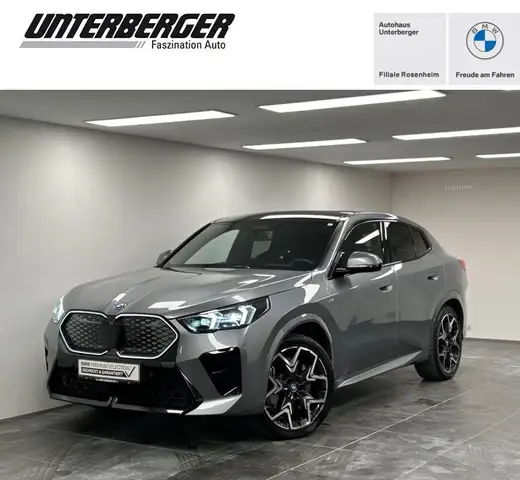 BMW iX2 xDrive30 M Sportpaket Pro Harman/Kardon Pano. DAB