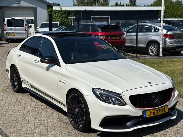 Mercedes-Benz C-Class view 9