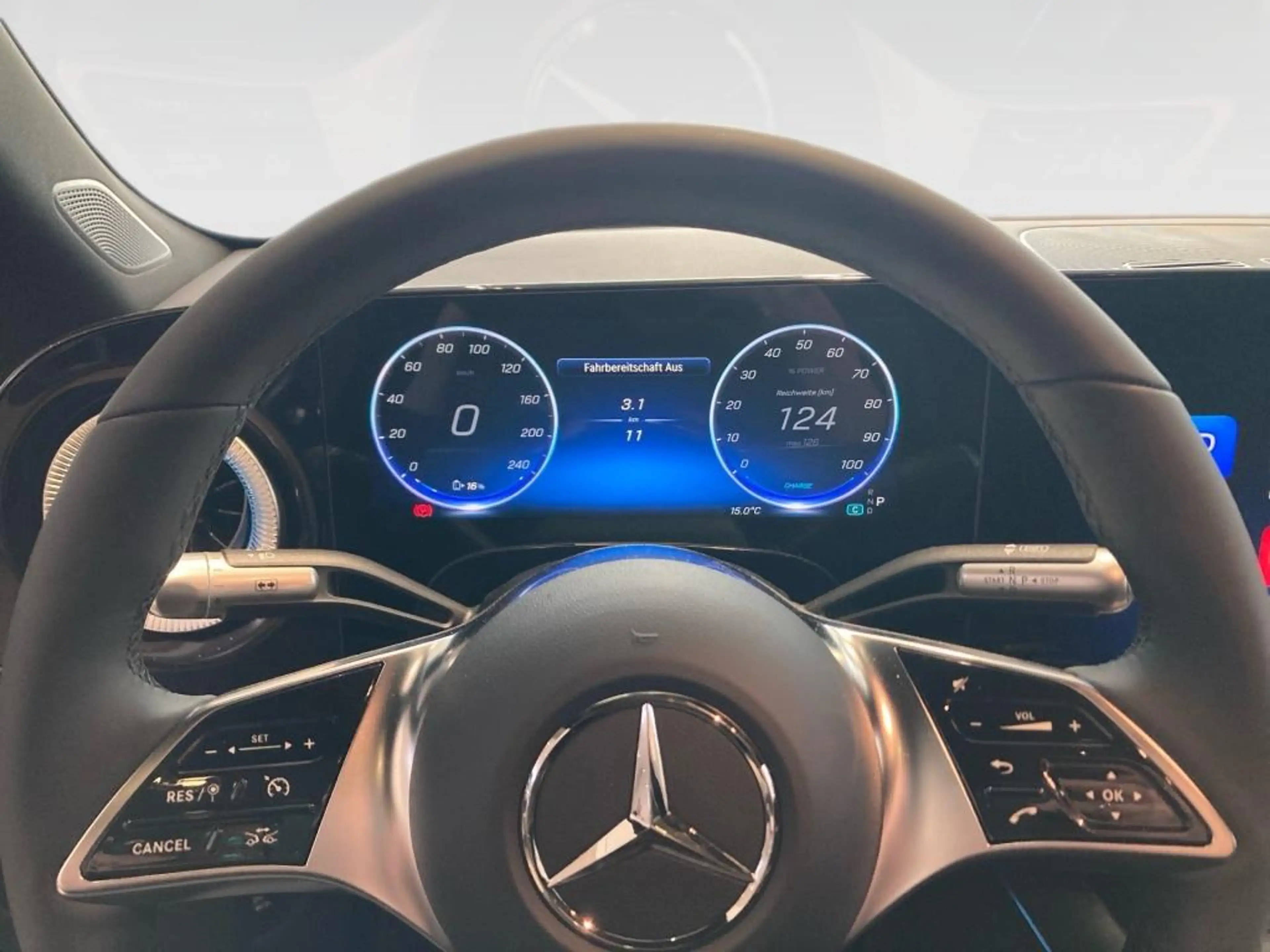 Mercedes-Benz CLA 250 + Progressive+Night+Pano+DISTRON+KEYLESS — photo 12