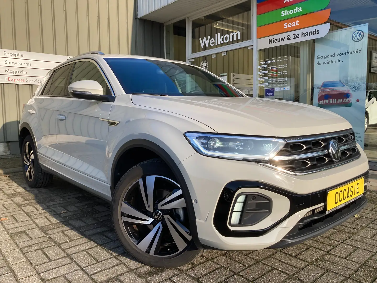 Volkswagen T-Roc 150TSI -R-LINE -AUTOMAAT -Airco -App -ACC -Camera Grijs - 1