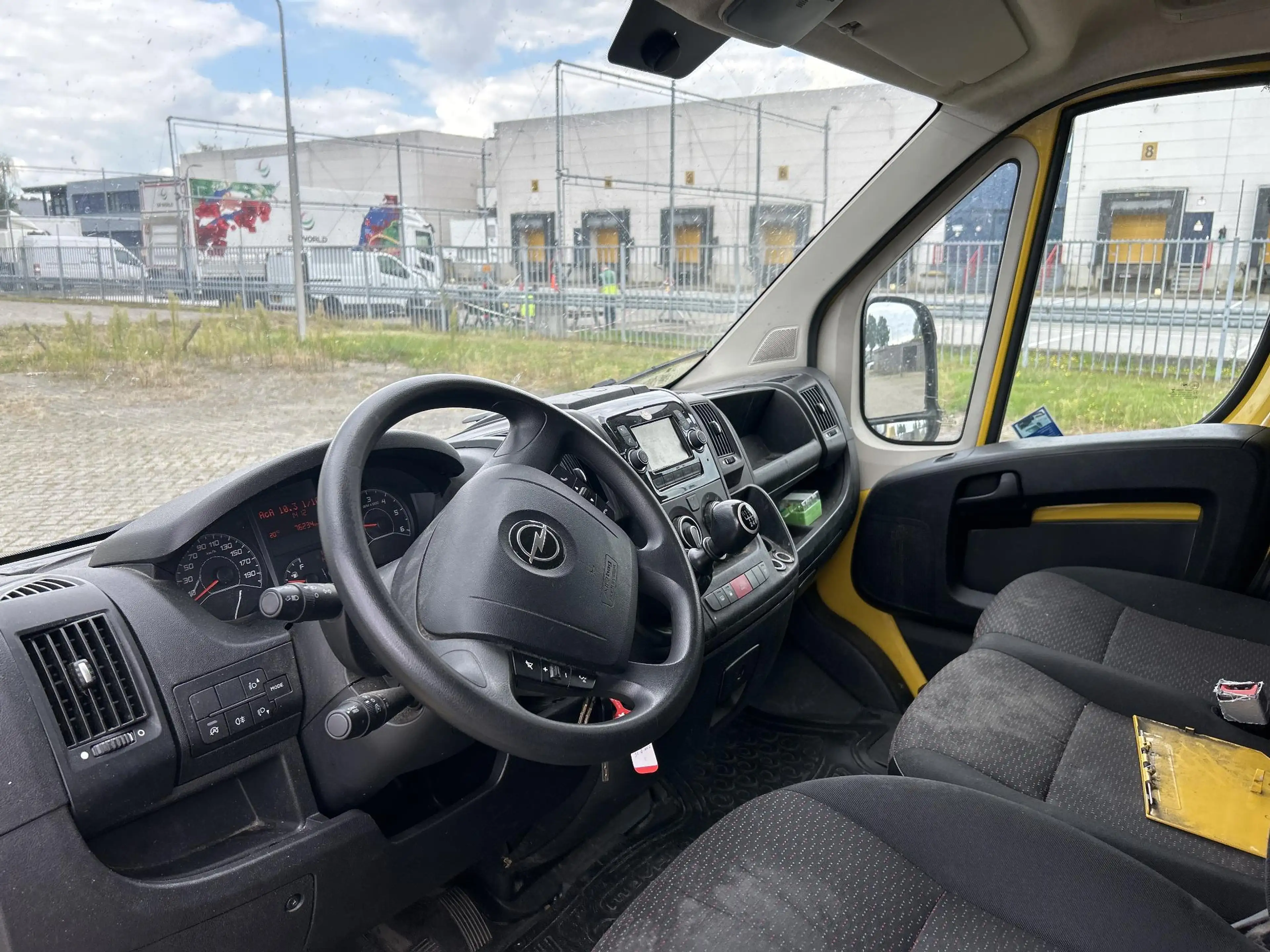 Opel Movano 2.2D 120 L2H2 Edition | € 9.950,- NETTO! | Airco | — photo 3