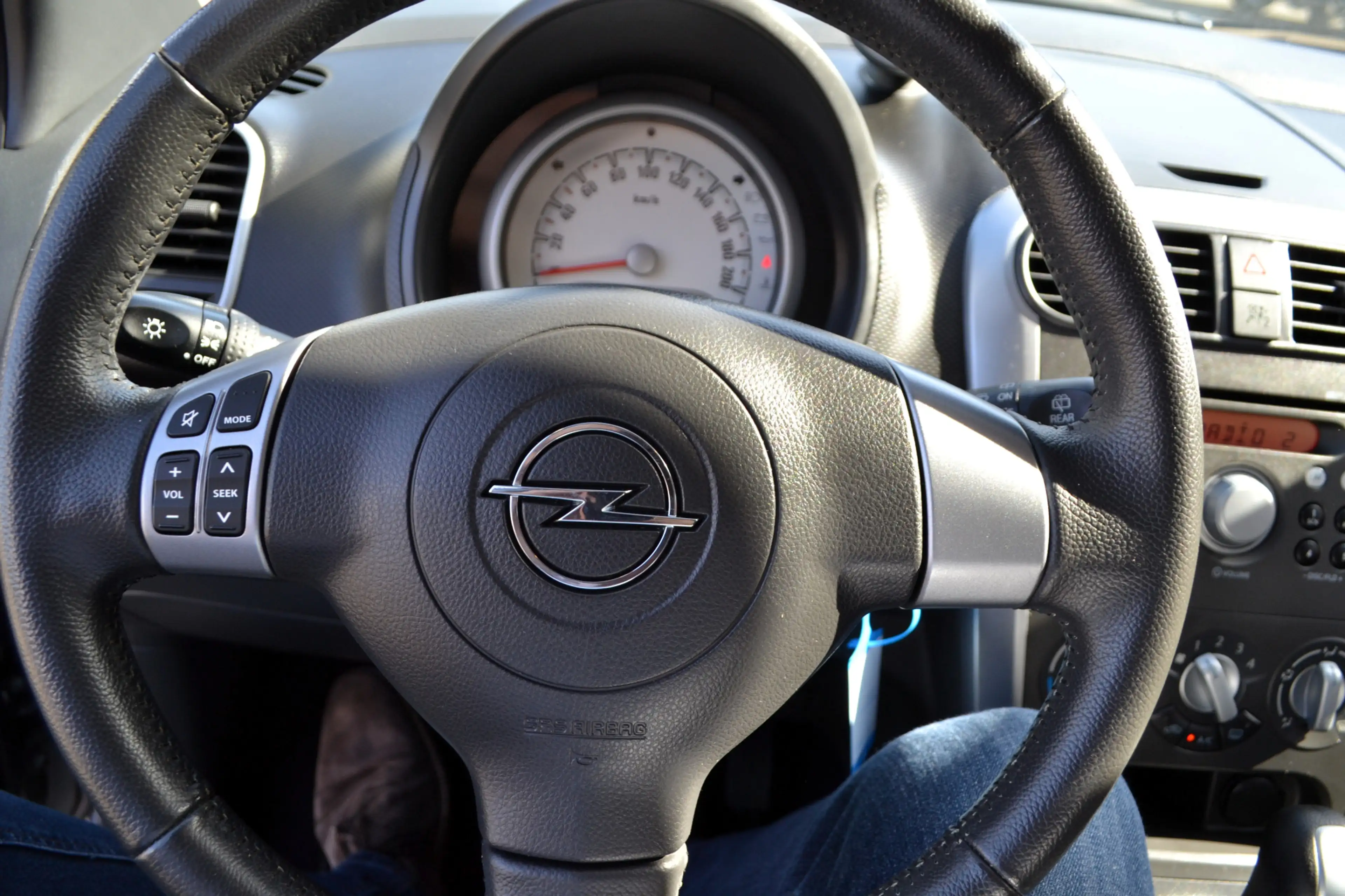 Opel Agila 1.2 Edition, Automaat, Airco, 16.400 km ! uniek ! — photo 7
