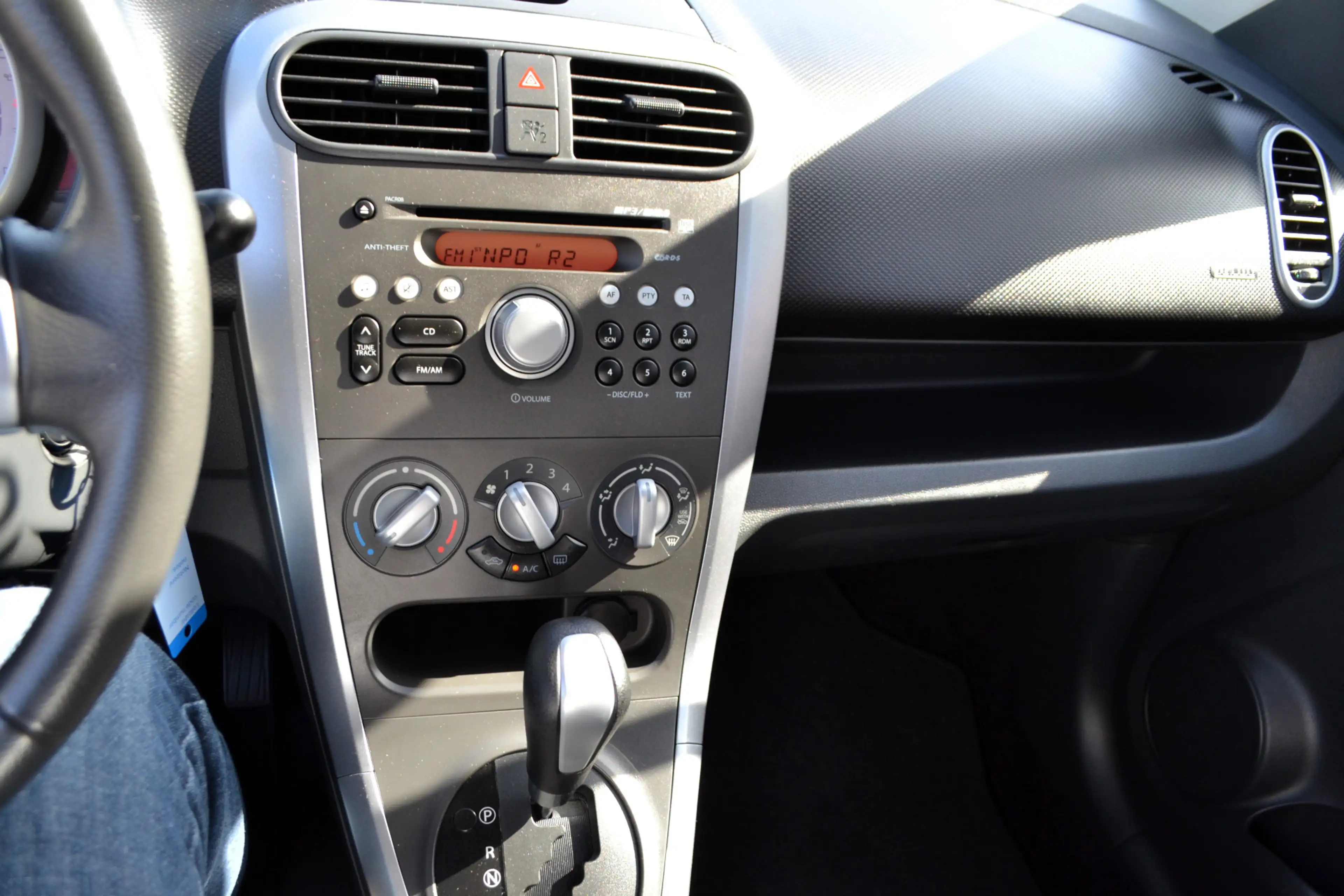Opel Agila 1.2 Edition, Automaat, Airco, 16.400 km ! uniek ! — photo 9