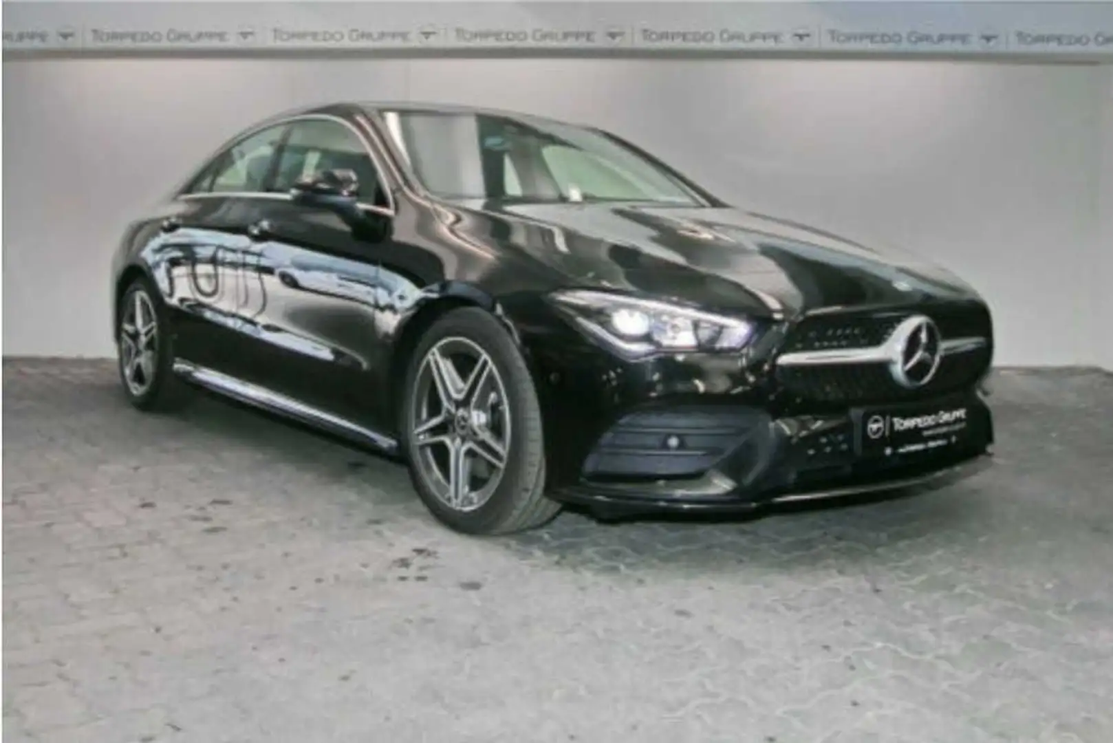 Mercedes-Benz CLA 200 AMG COUPE Negro - 2