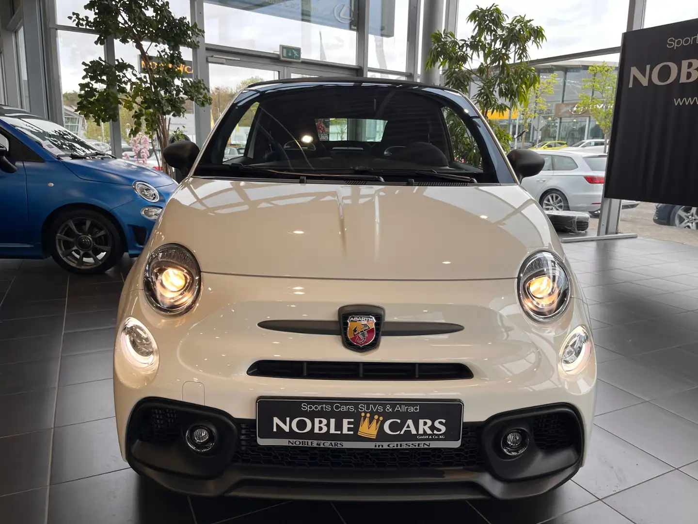 Abarth 595C CarPlay PDC KLIMA ALU Weiß - 2