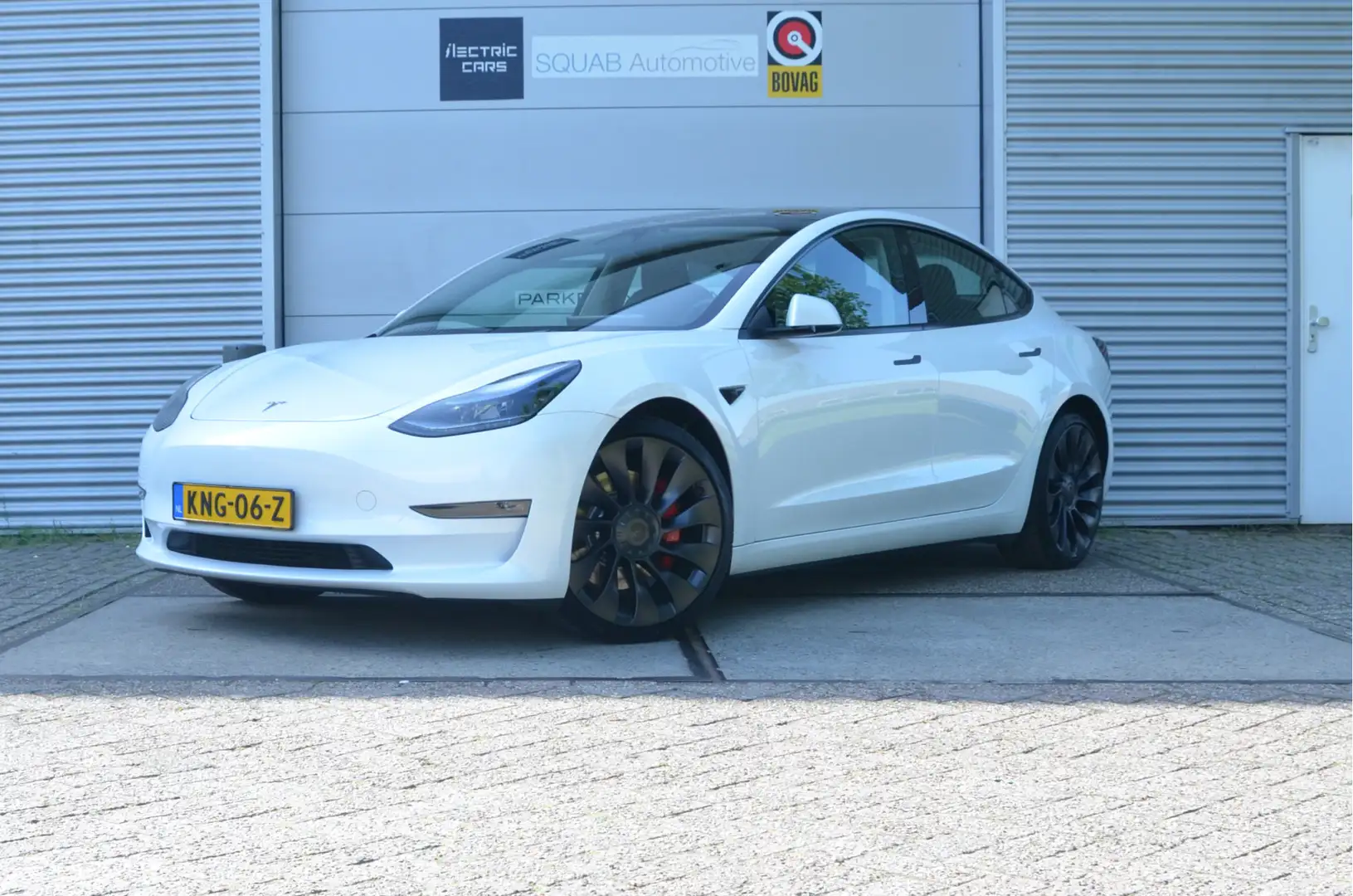 tesla model 3