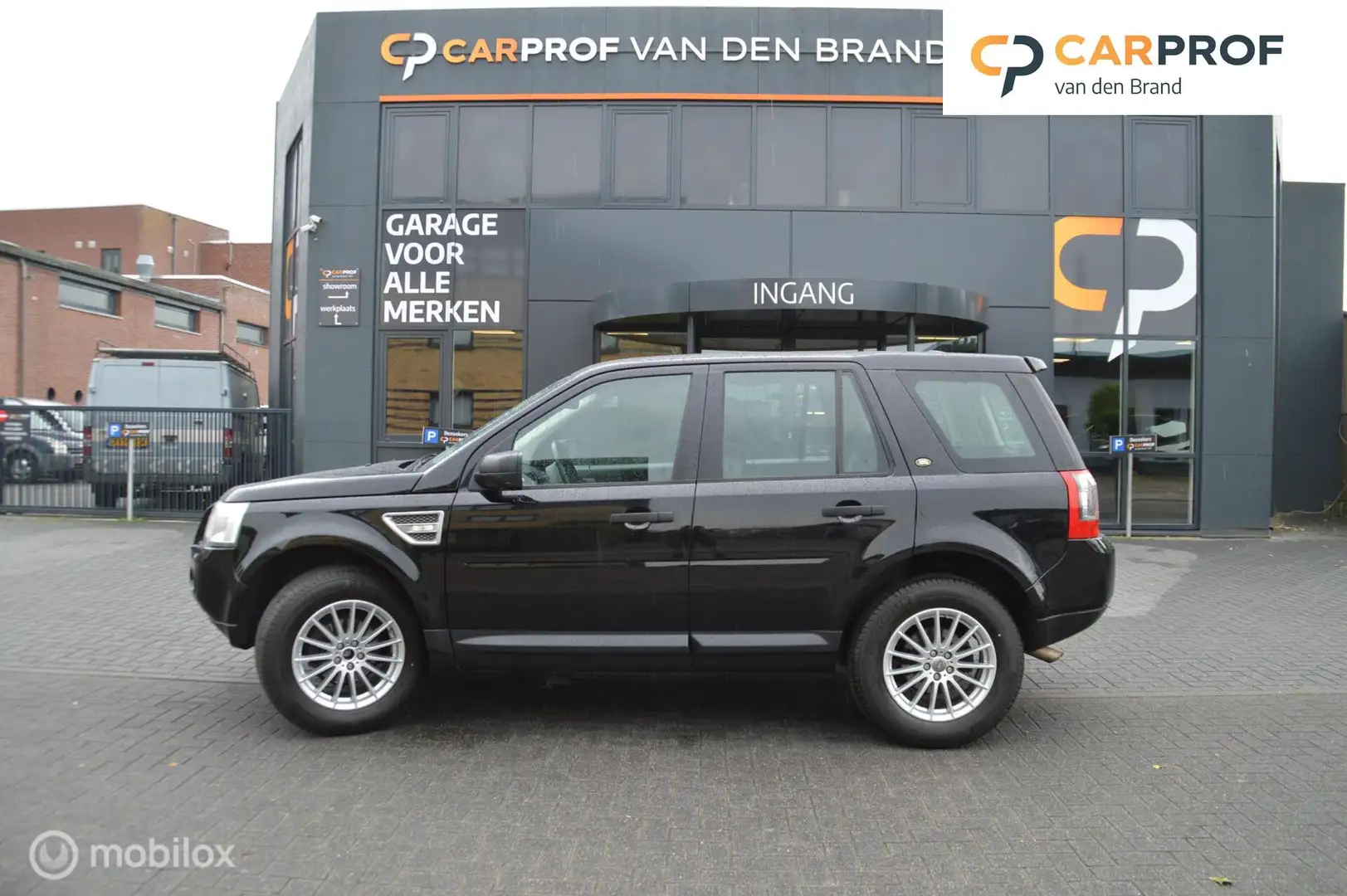 Land Rover Freelander 2.2 TD4 SE Zwart - 2