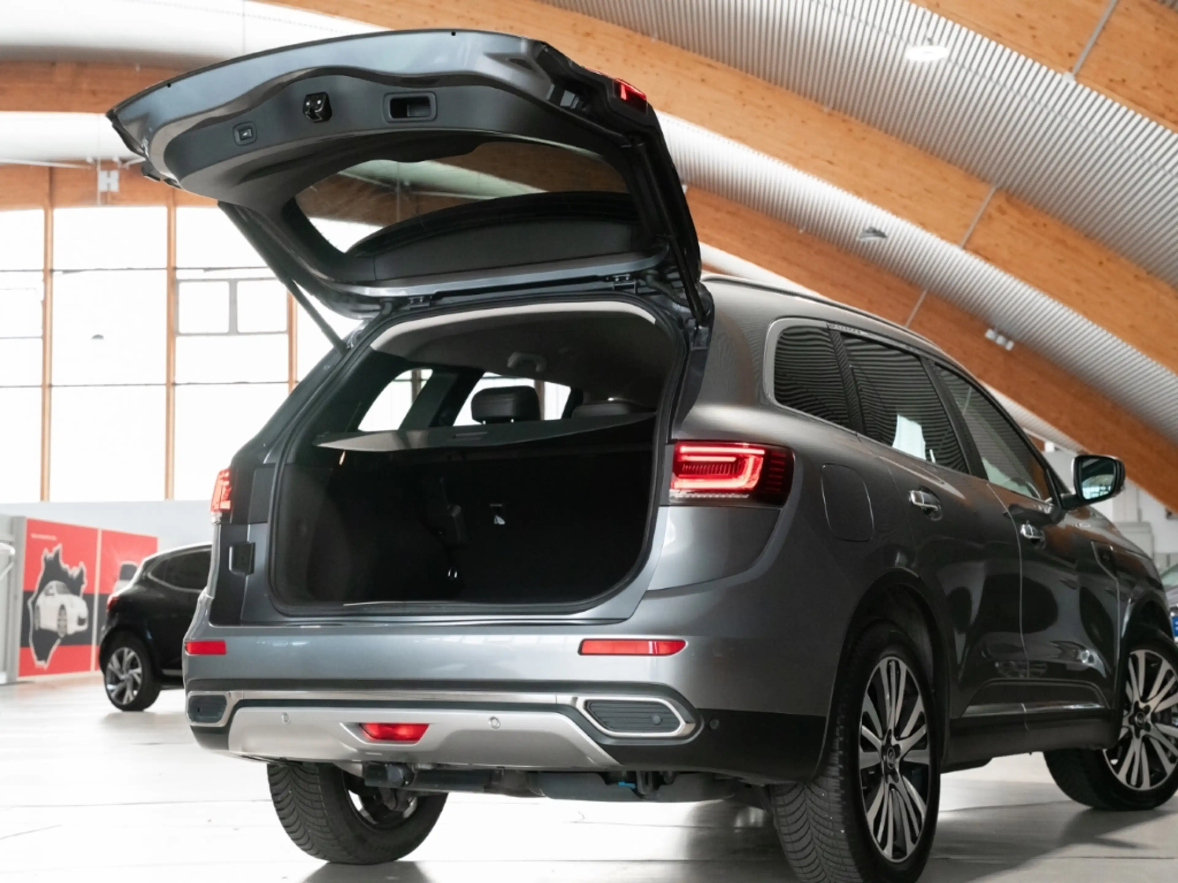 Renault Koleos Initiale Paris 4x4 Navi Leder Memory Sitze Soundsy — photo 9