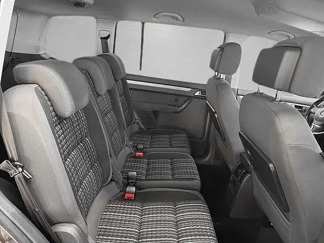 Volkswagen Touran view 11