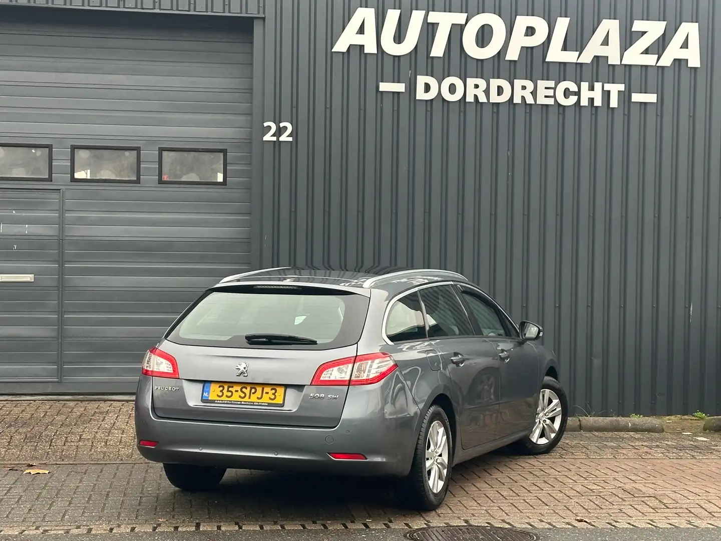 Peugeot 508 SW 1.6 THP Blue Lease Executive Panoramadak Grey - 2