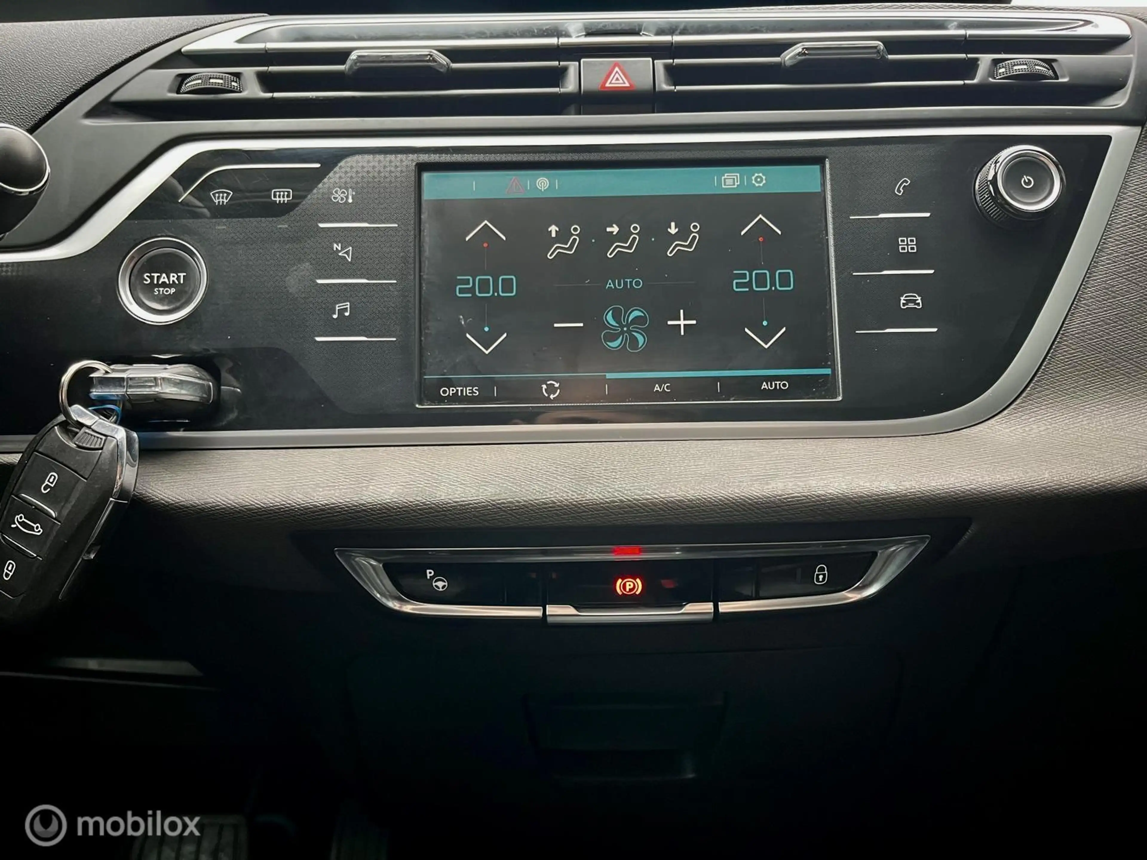 Citroen Grand C4 Picasso 1.2 PureTech Shine — photo 15