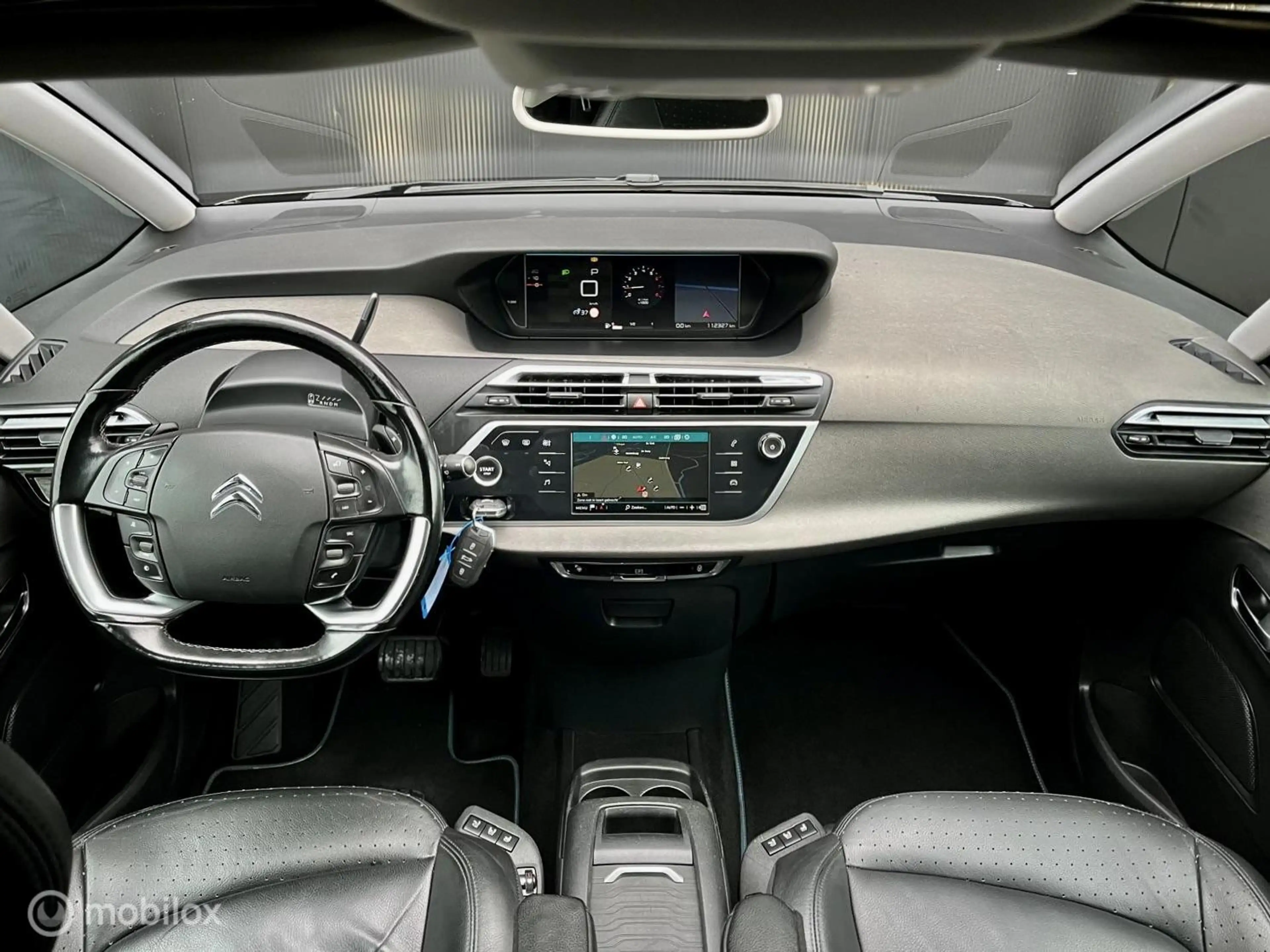 Citroen Grand C4 Picasso 1.2 PureTech Shine — photo 6