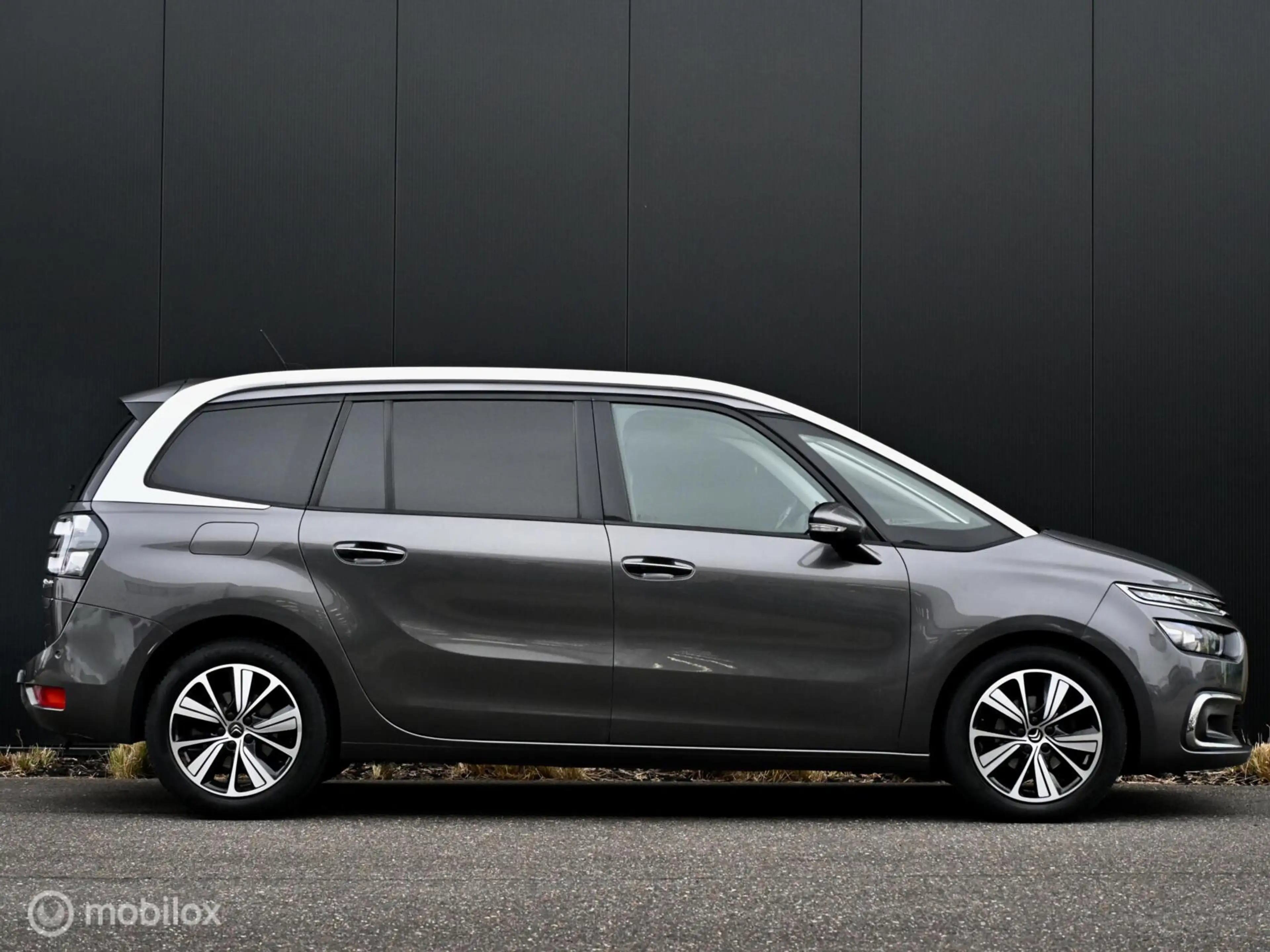 Citroen Grand C4 Picasso 1.2 PureTech Shine — photo 5