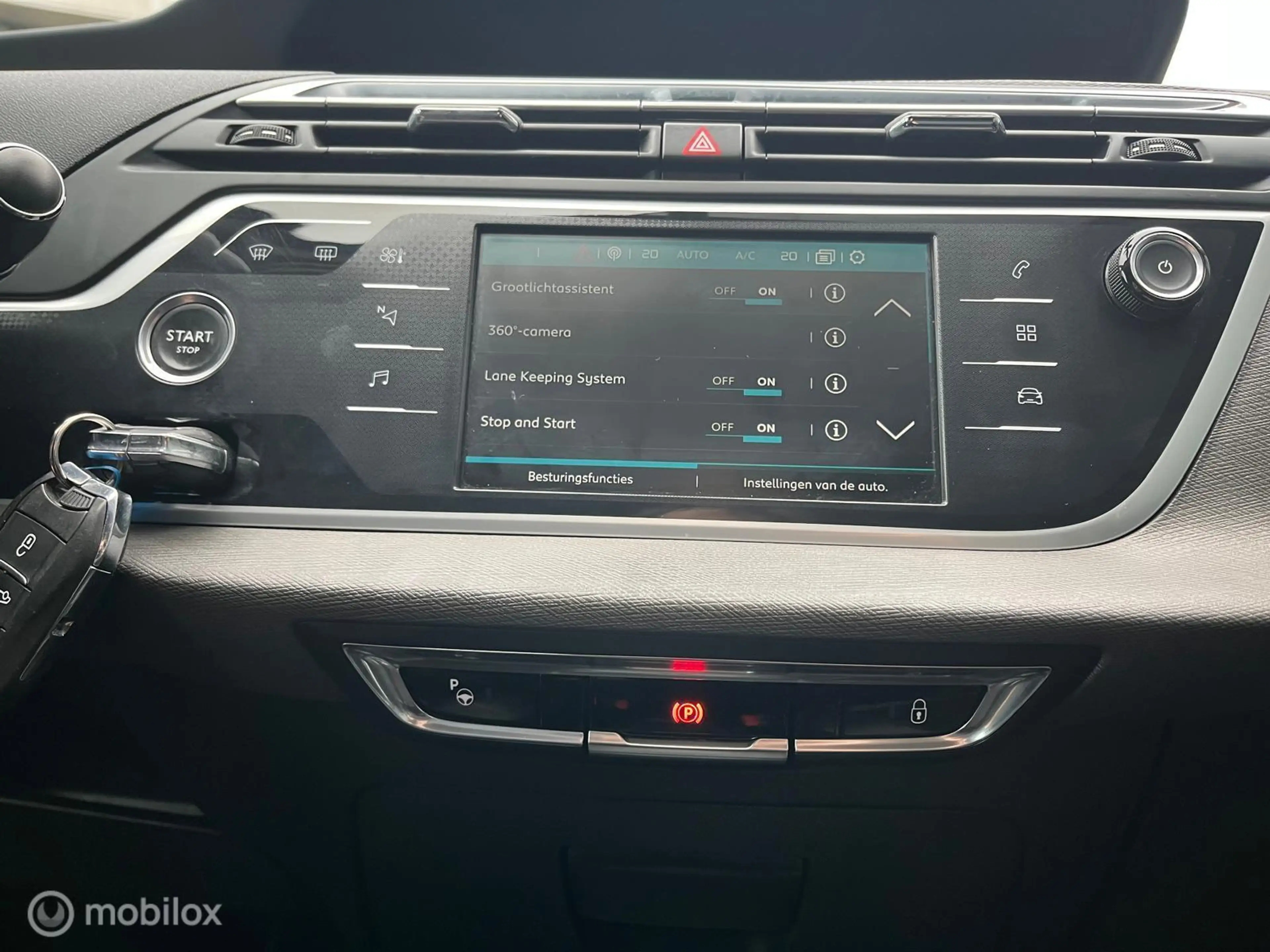Citroen Grand C4 Picasso 1.2 PureTech Shine — photo 13