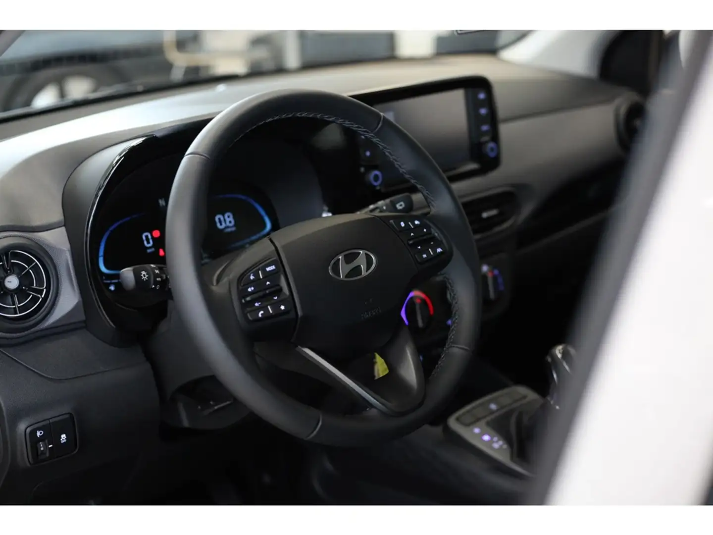Hyundai i10 1.0 First Edition | AUTOMAAT | CRUISE | APPLE CARP Grijs - 2