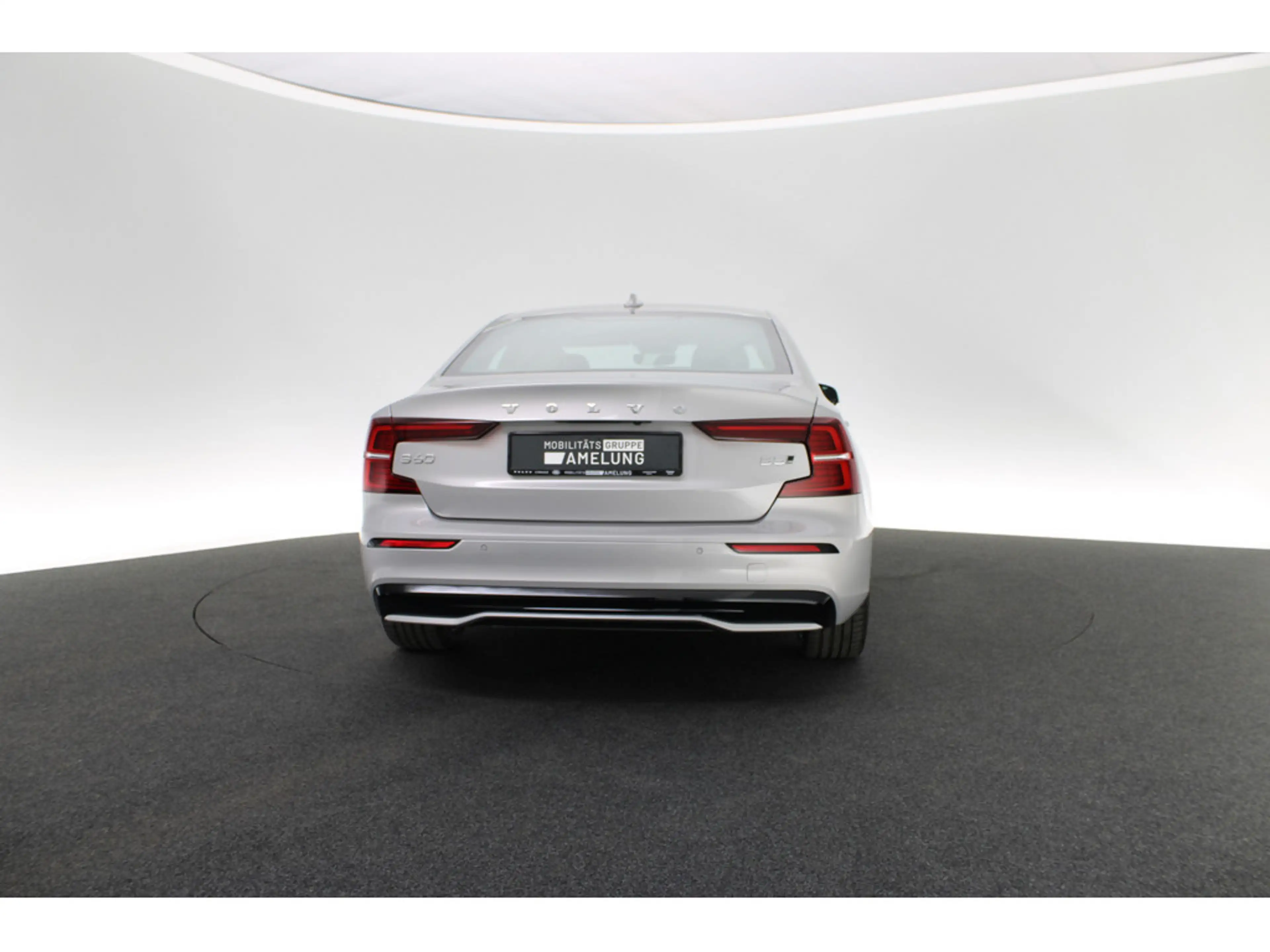 Volvo S60 2.0 Ultimate Dark AWD aus 1.Hand HUD LED — photo 6
