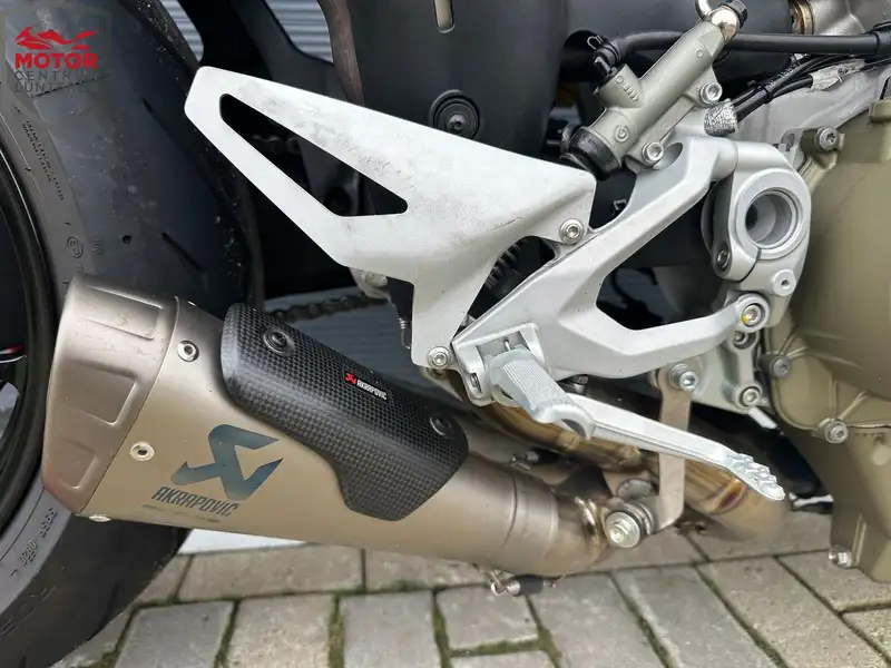 Ducati Streetfighter - foto 8