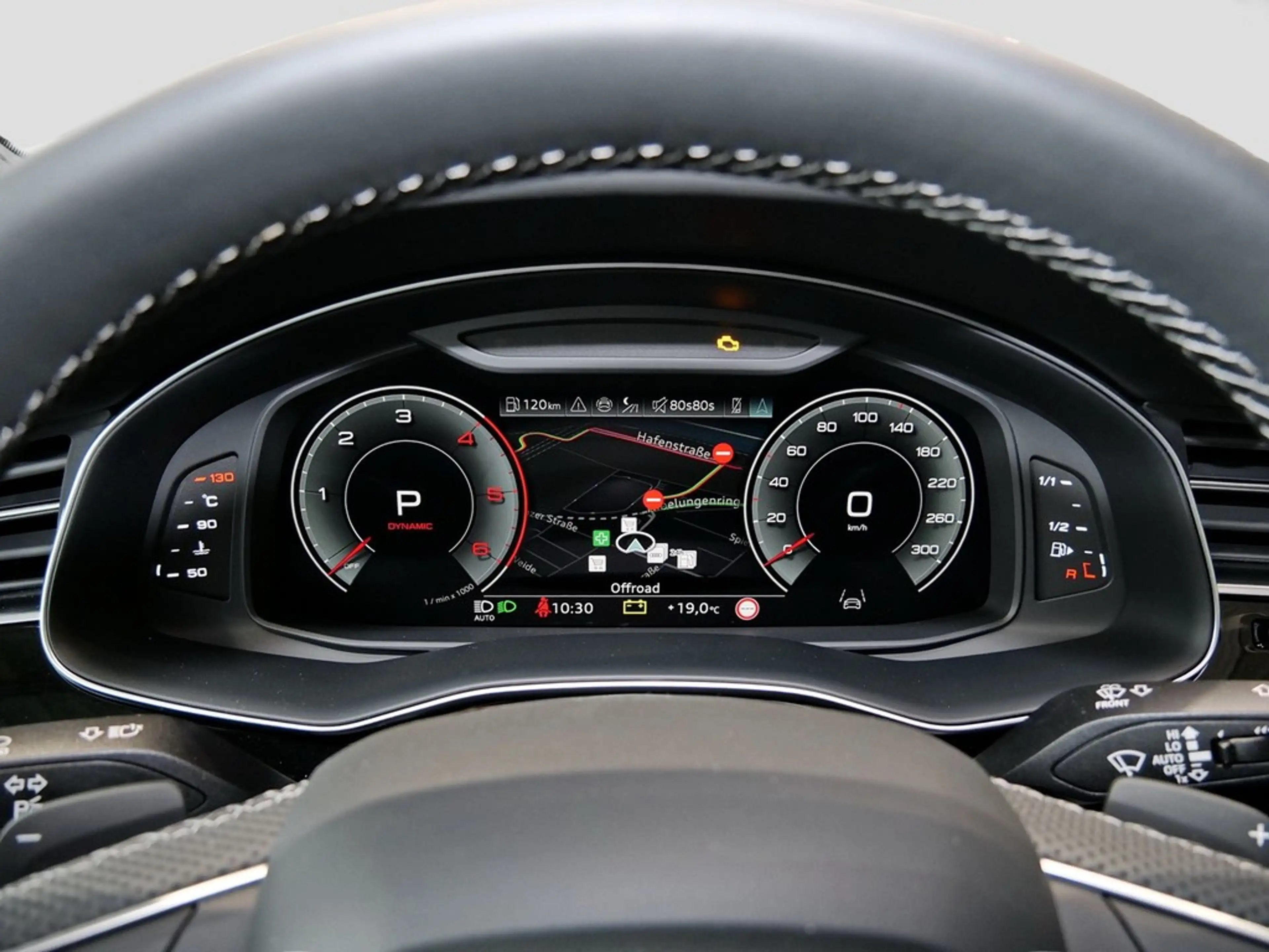 Audi Q7 SUV S line TDI quattro tiptronic 210 kW / 286 PS — photo 14