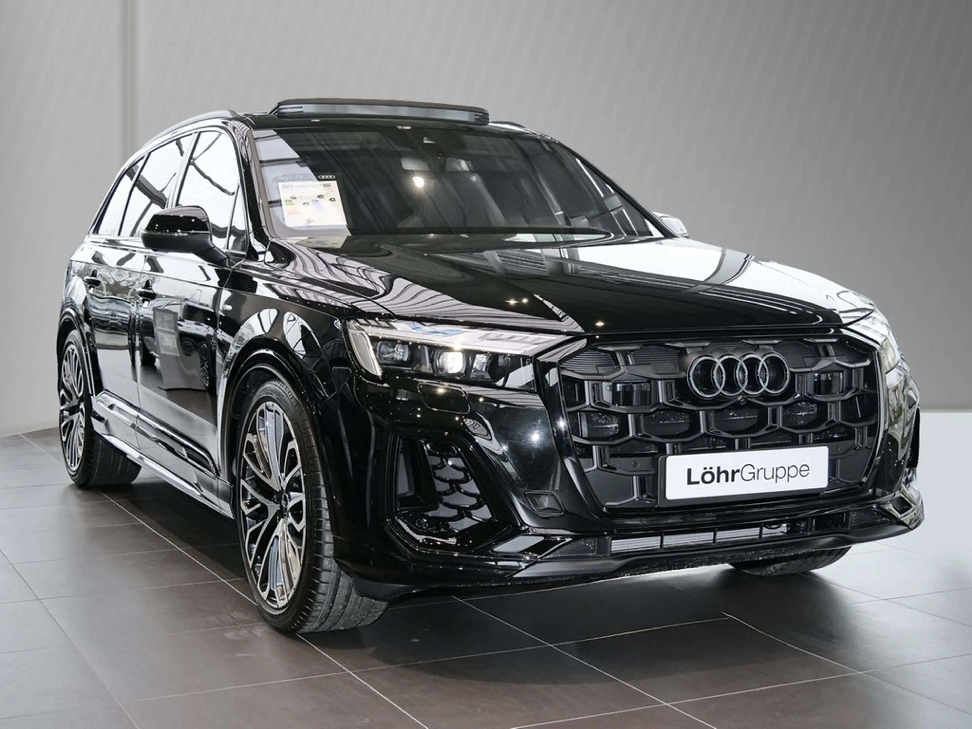 Audi Q7 SUV S line TDI quattro tiptronic 210 kW / 286 PS — photo 3