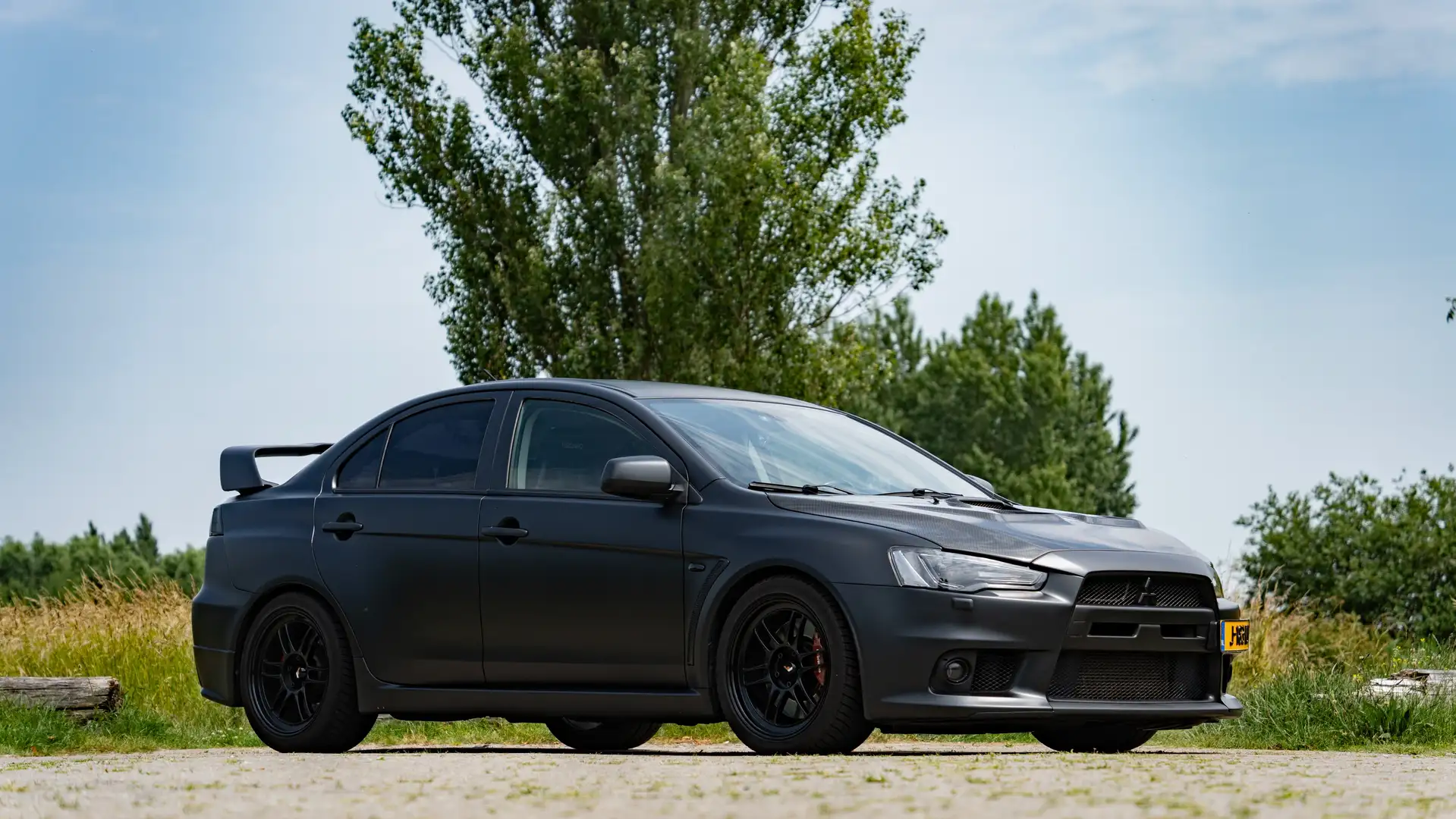 Mitsubishi Lancer Evolution X MR 2.0 Twin Clutch SST (2011) - 1