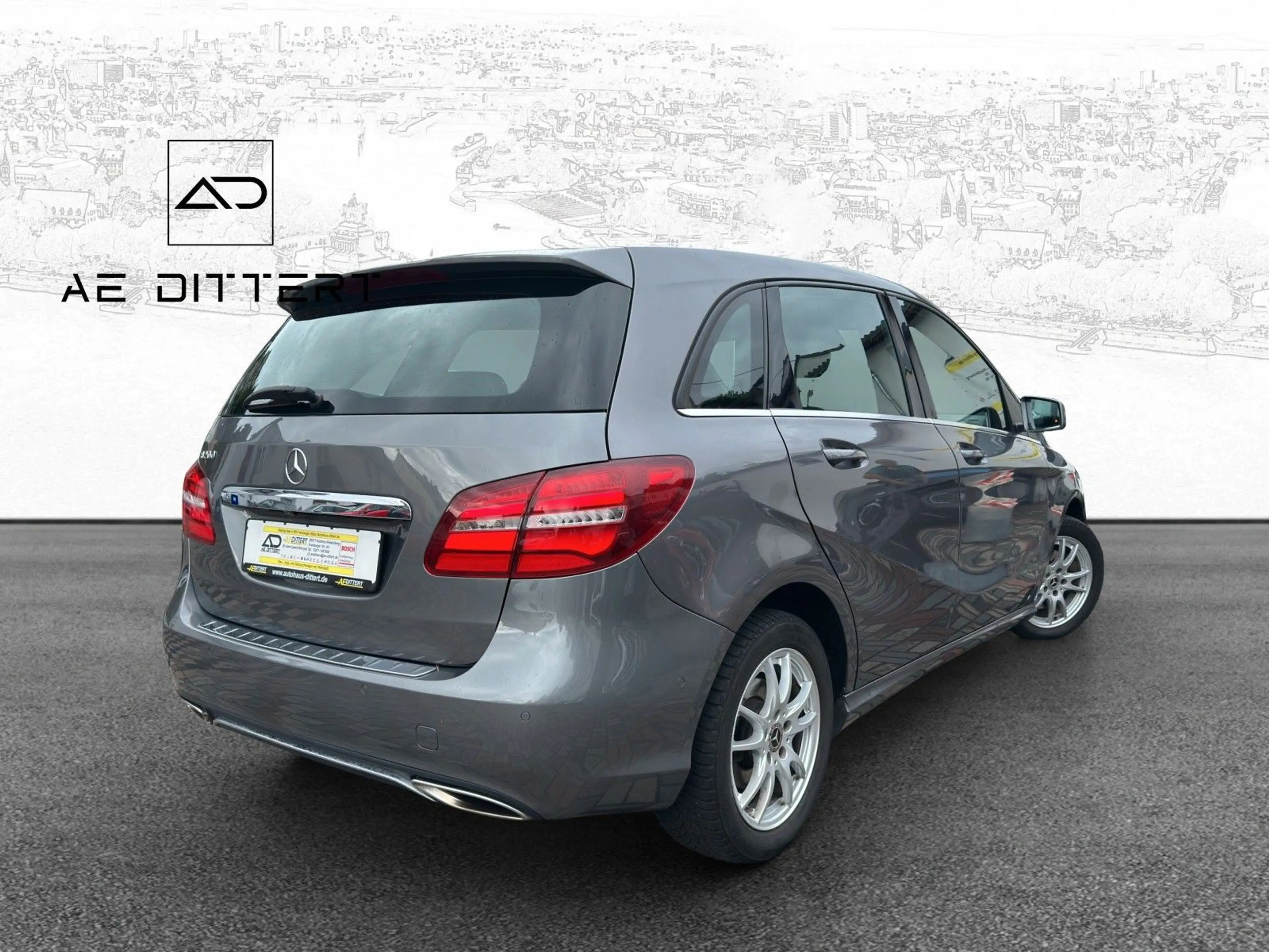 Mercedes-Benz B 200 Urban+Kamera+Navi+ — photo 3