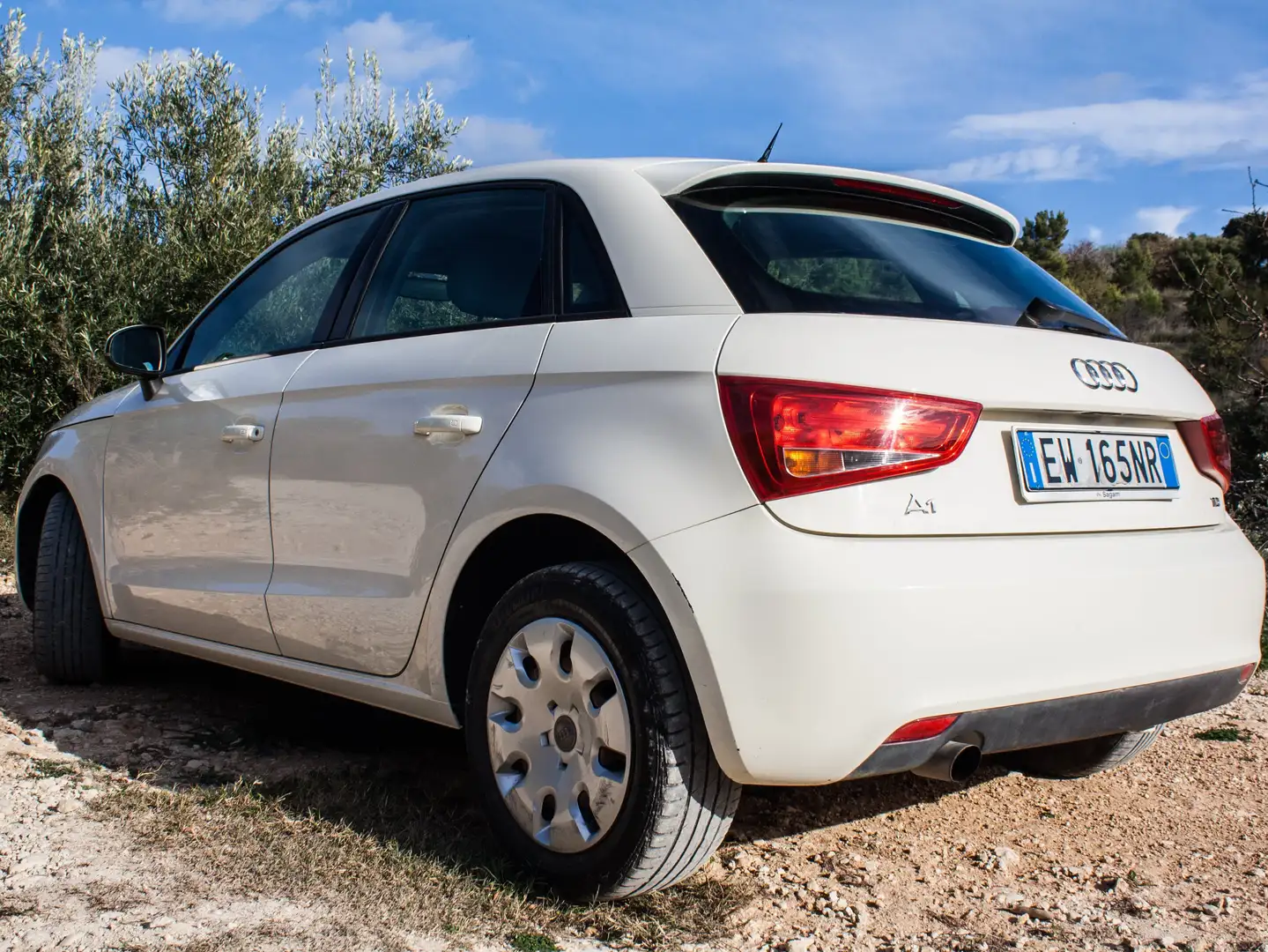 Audi A1 A1 Sportback 1.6 tdi Attraction 90cv Bianco - 2