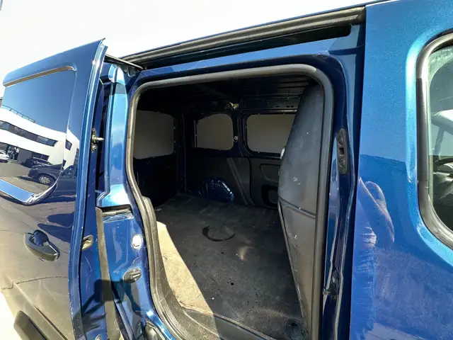Citroen Berlingo view 4