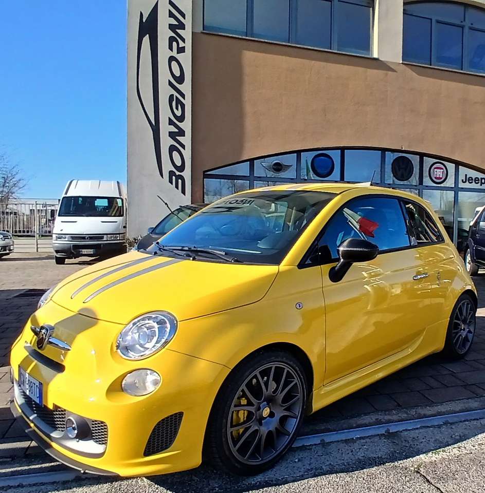 Abarth 695 tributo ferrari n245/299 gialla originale