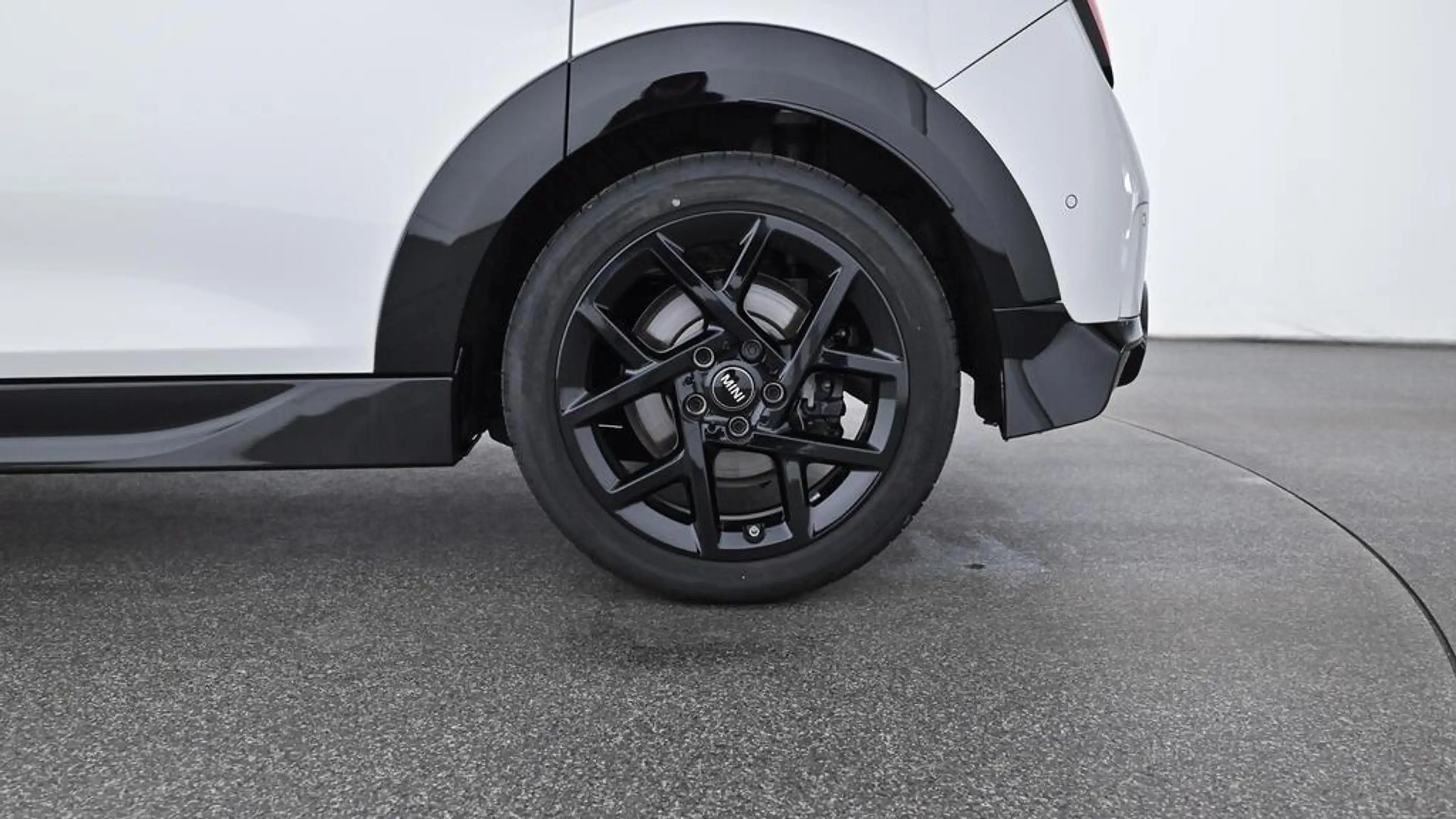 MINI Cooper C John Cooper Works Trim — photo 11