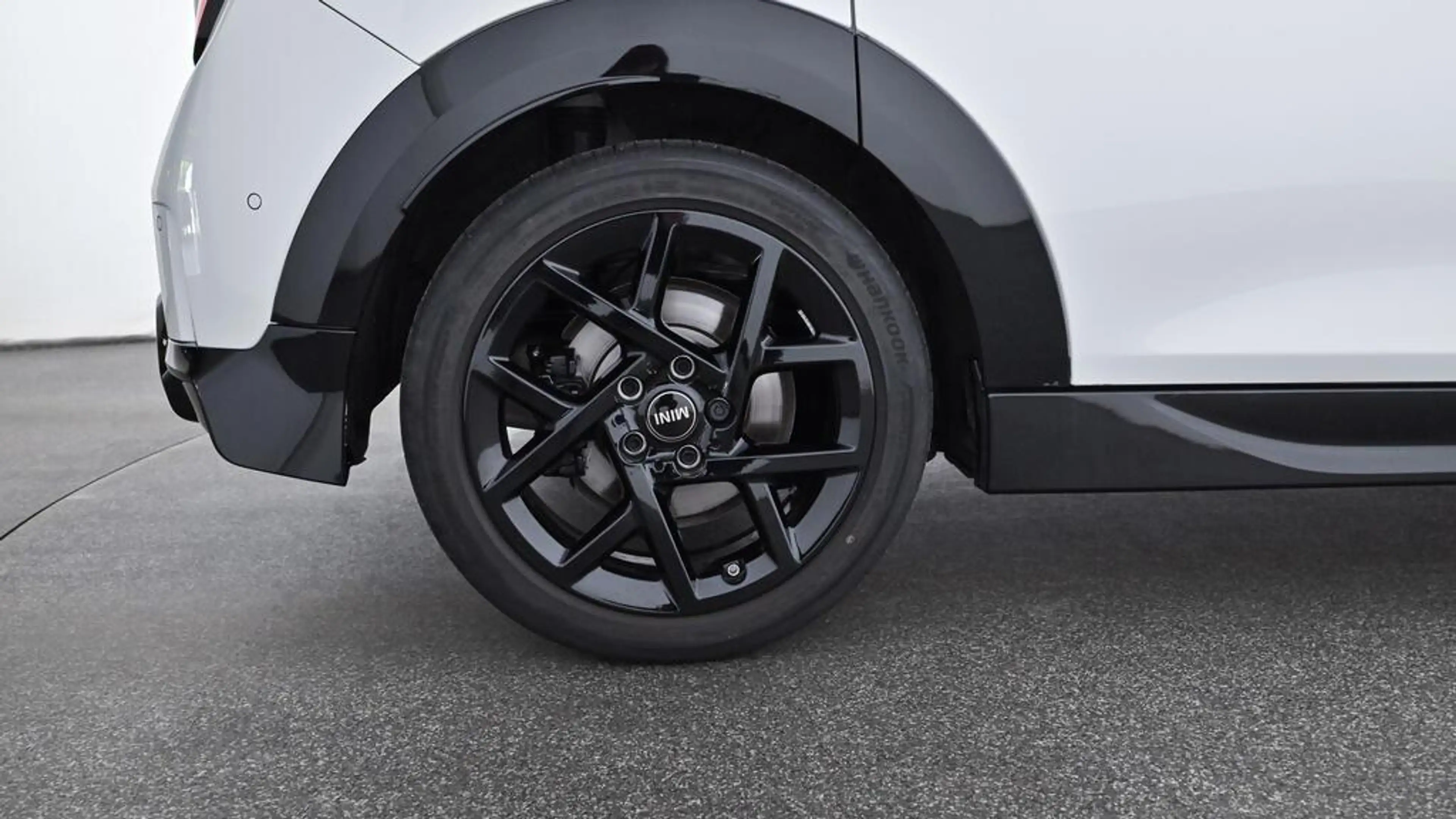 MINI Cooper C John Cooper Works Trim — photo 12