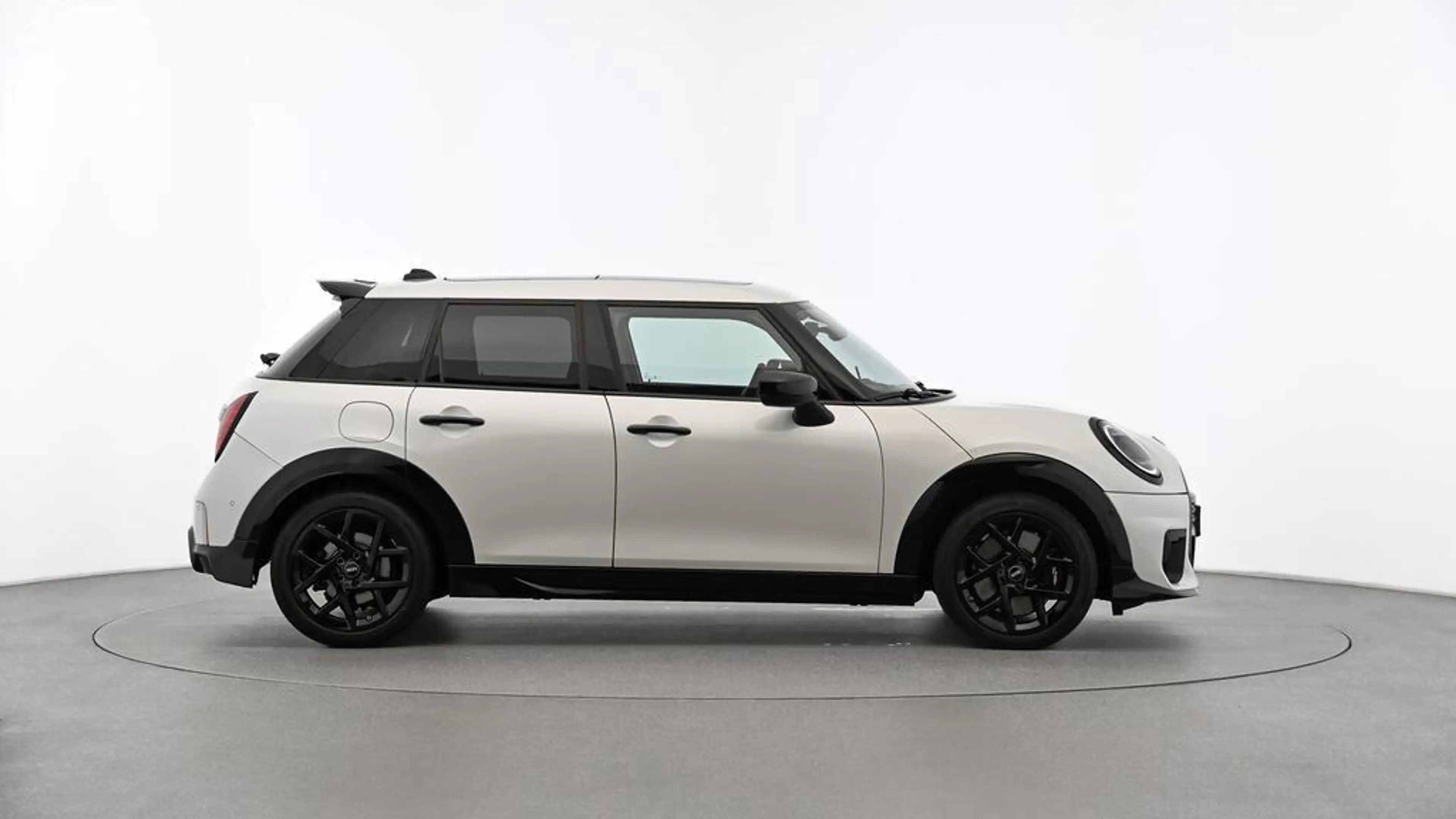 MINI Cooper C John Cooper Works Trim — photo 3
